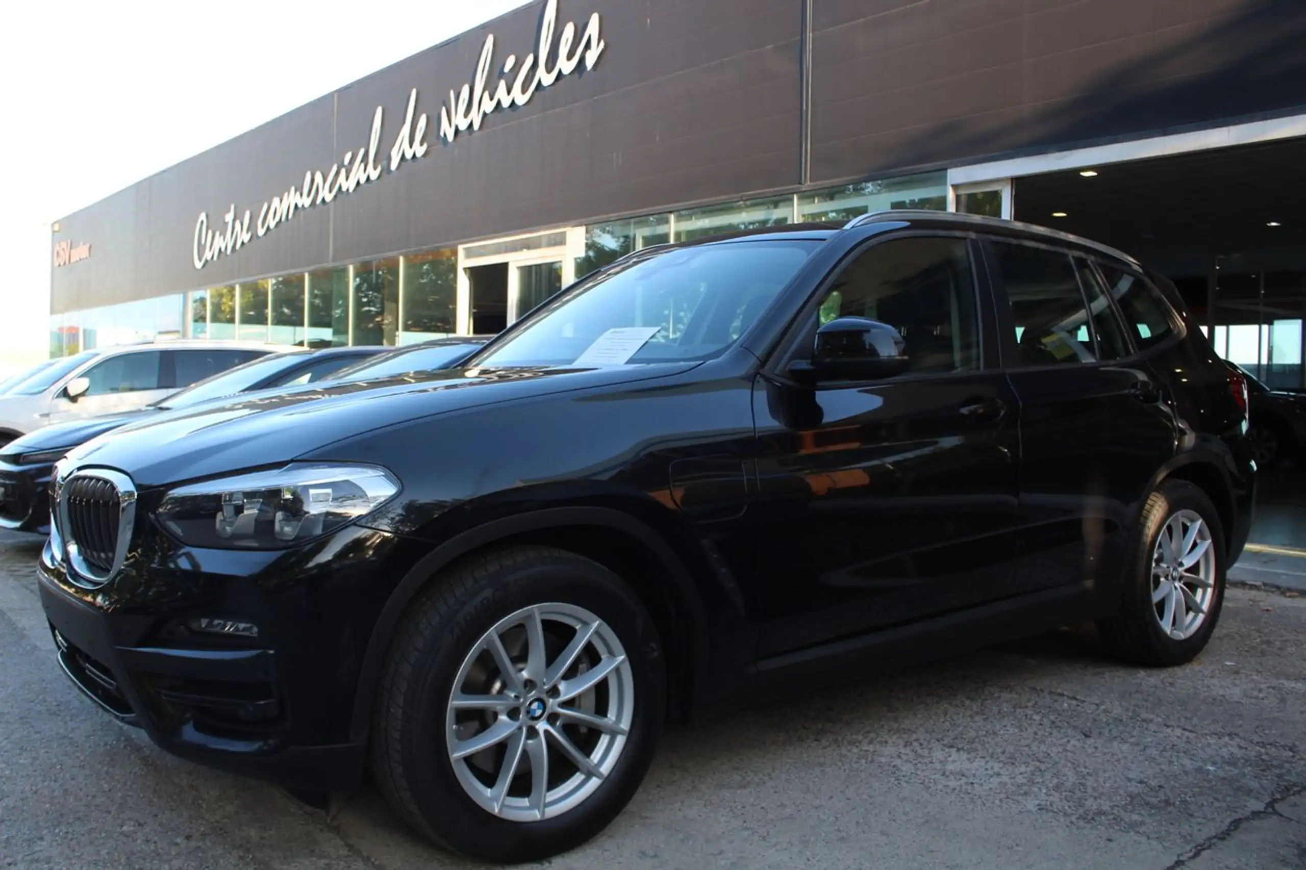 BMW - X3