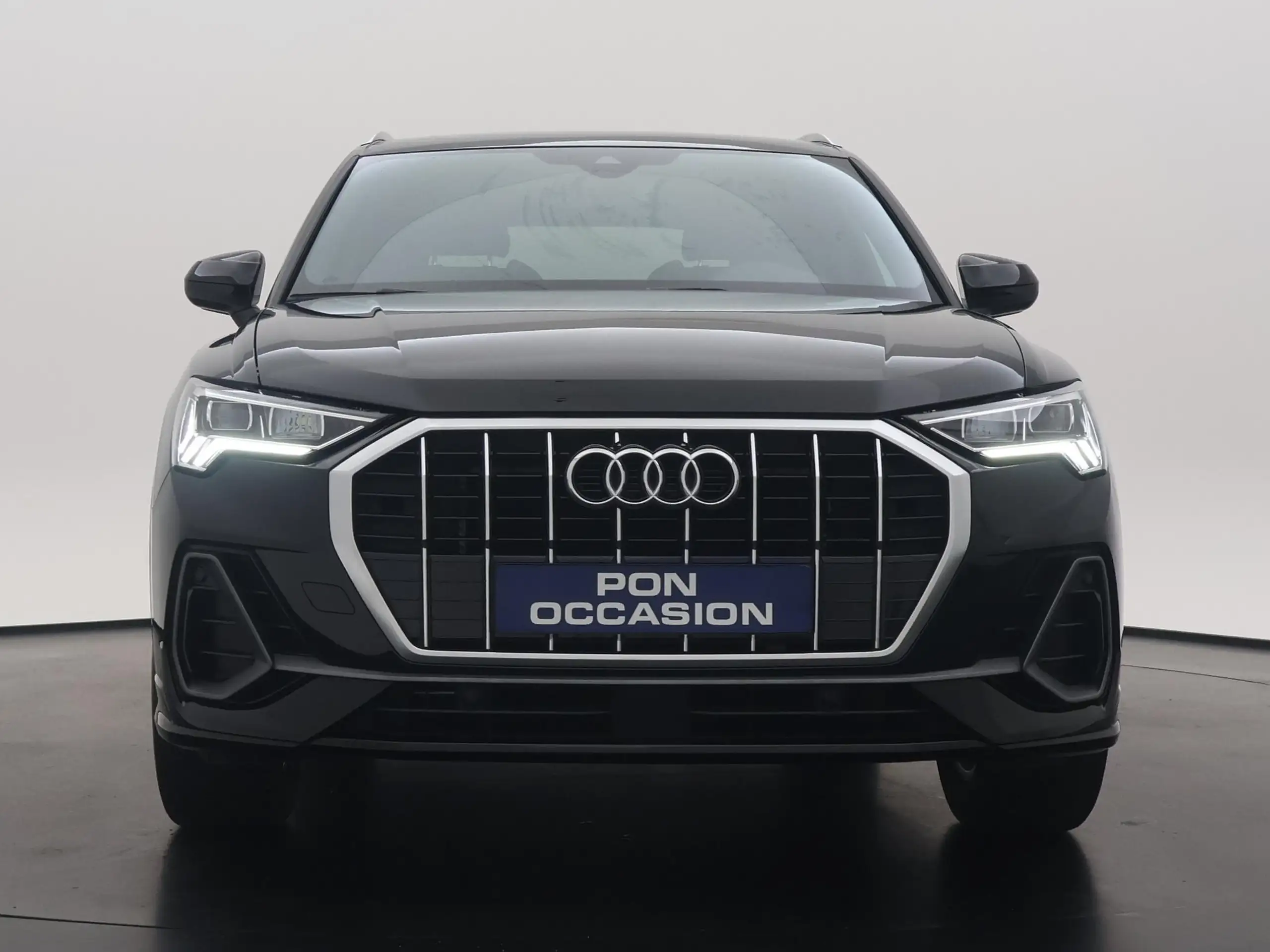 Audi - Q3