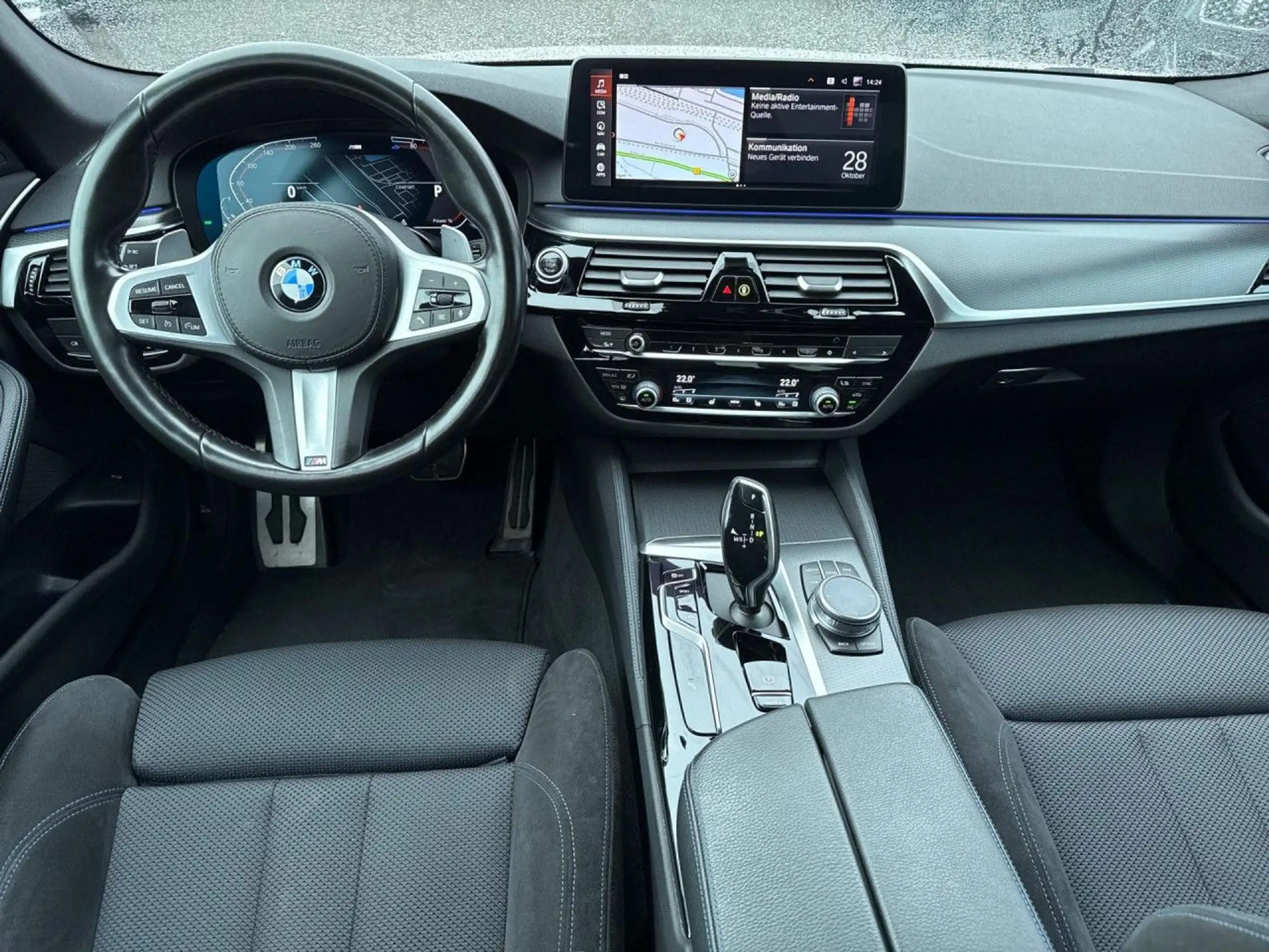 BMW - 520