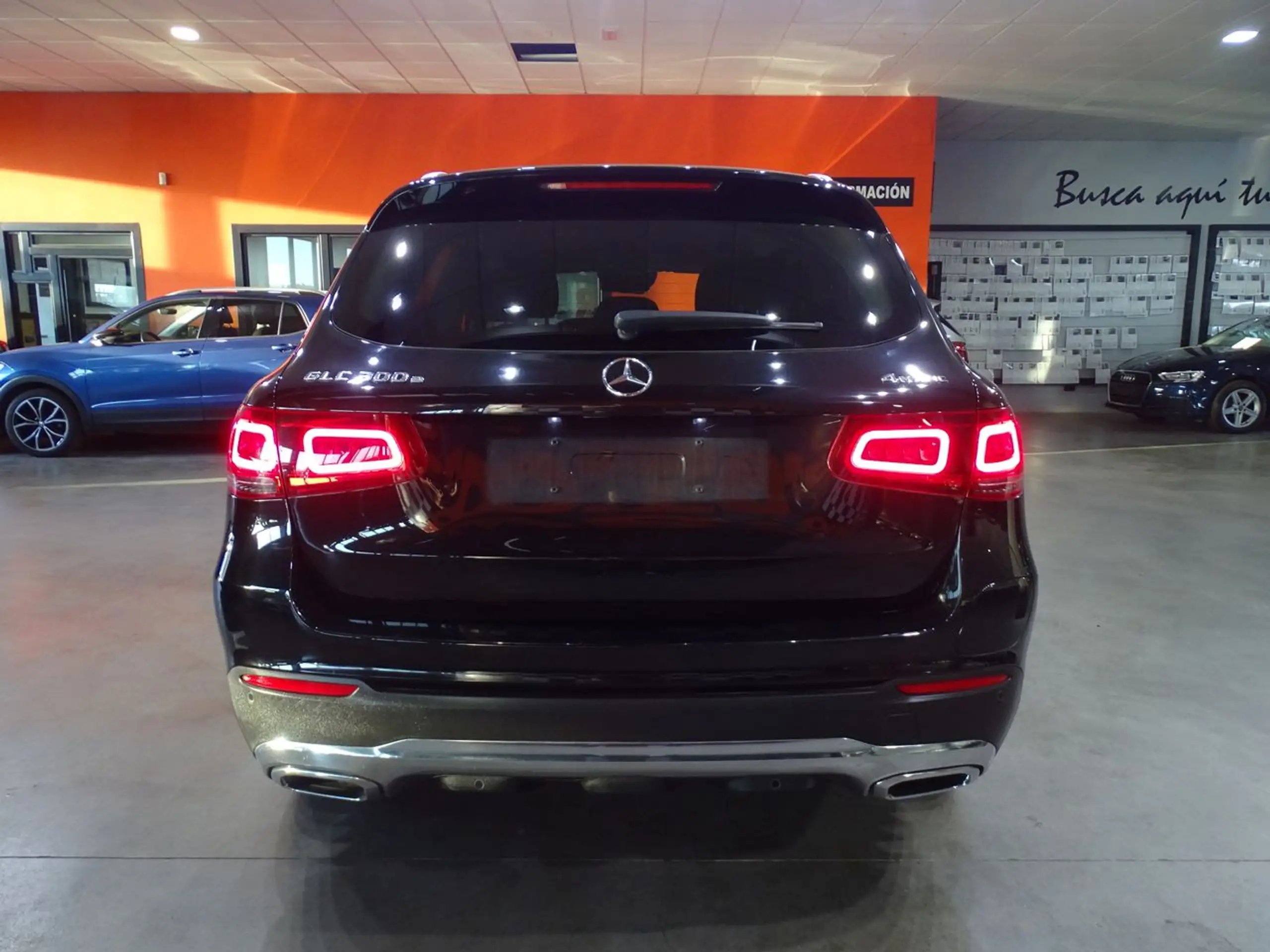 Mercedes-Benz - GLC 300