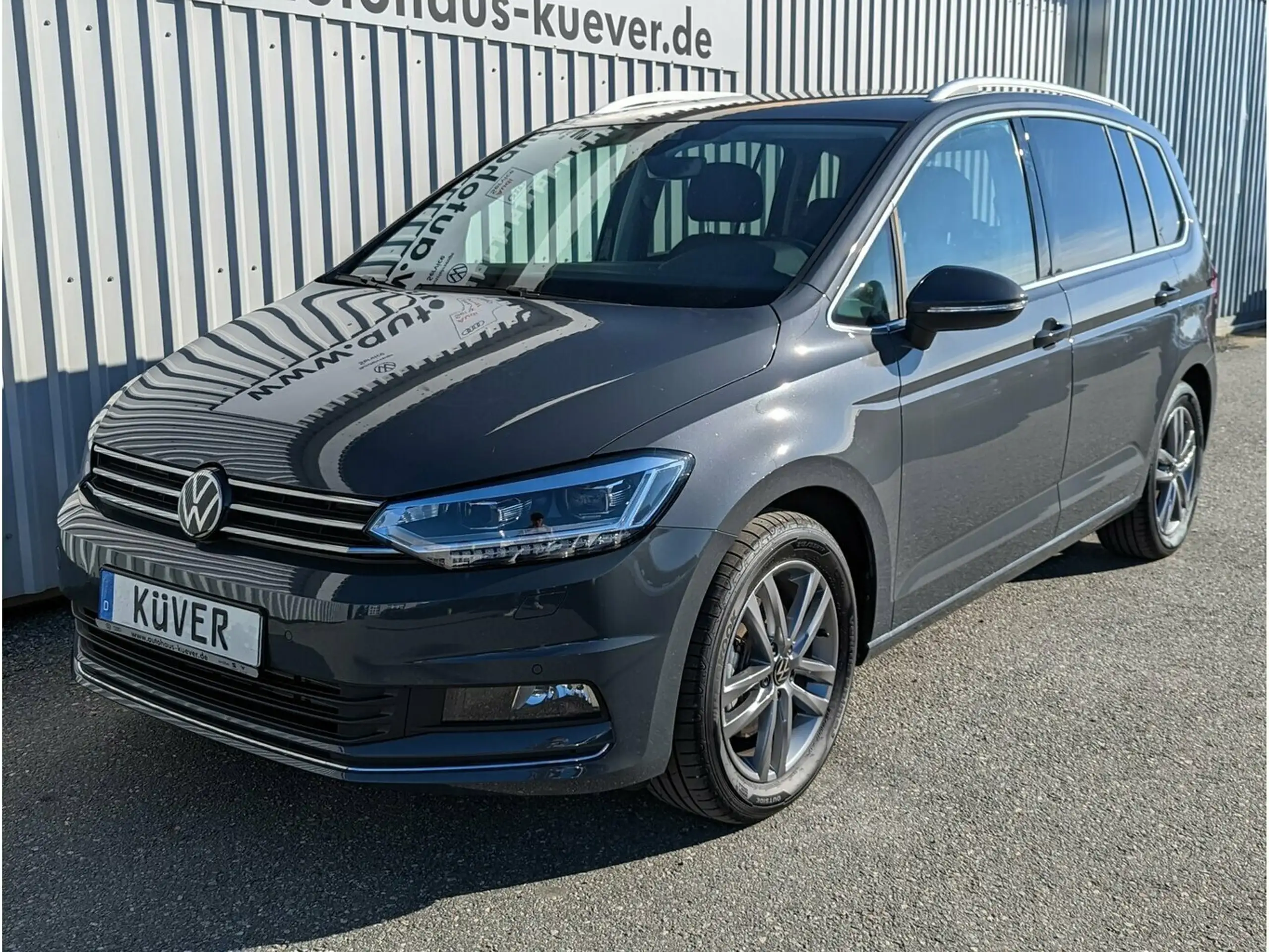 Volkswagen - Touran