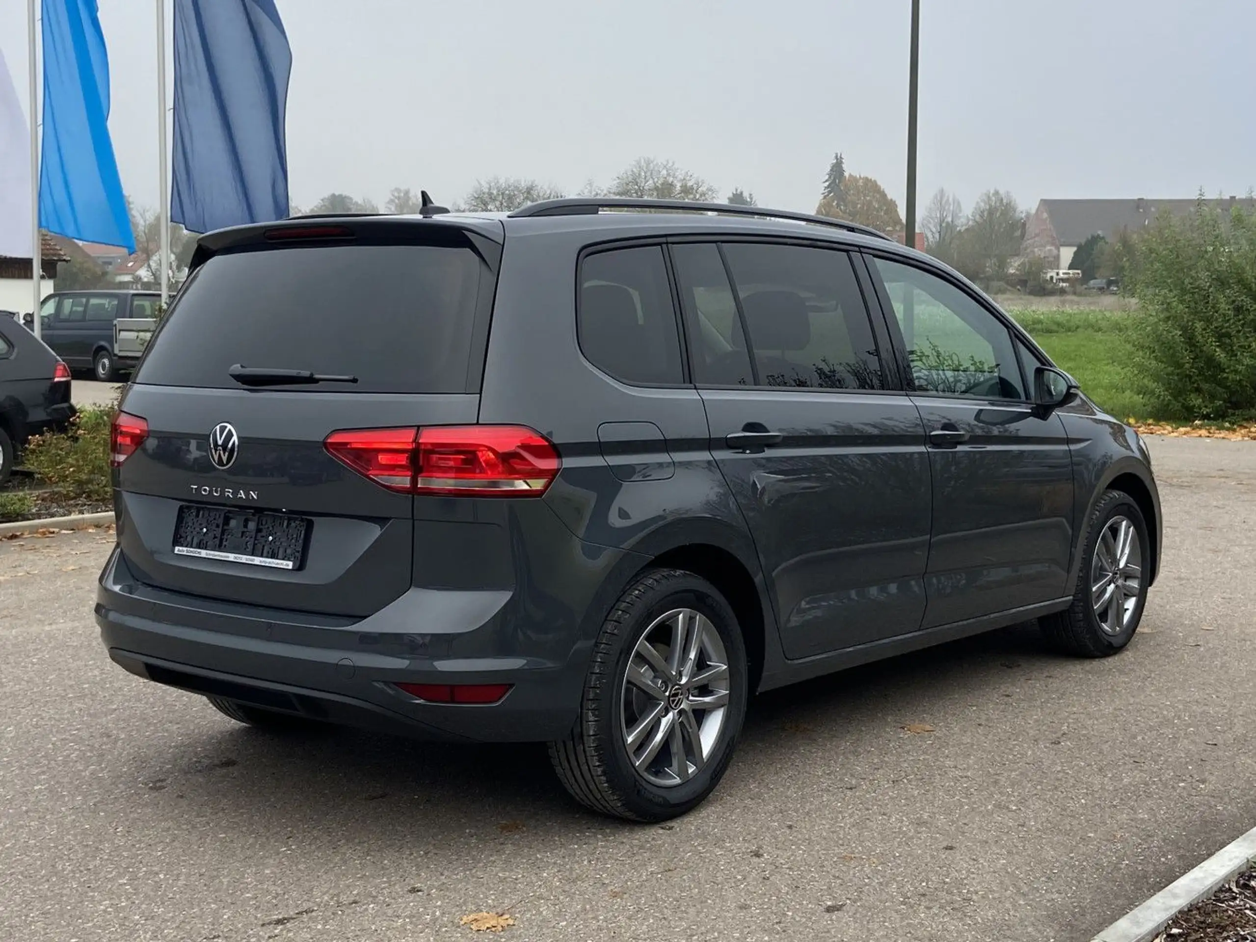 Volkswagen - Touran