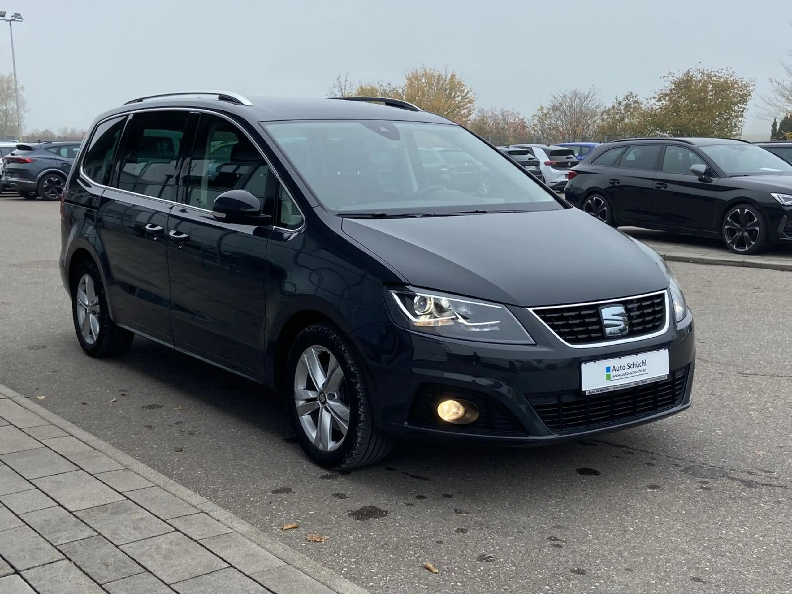 SEAT - Alhambra