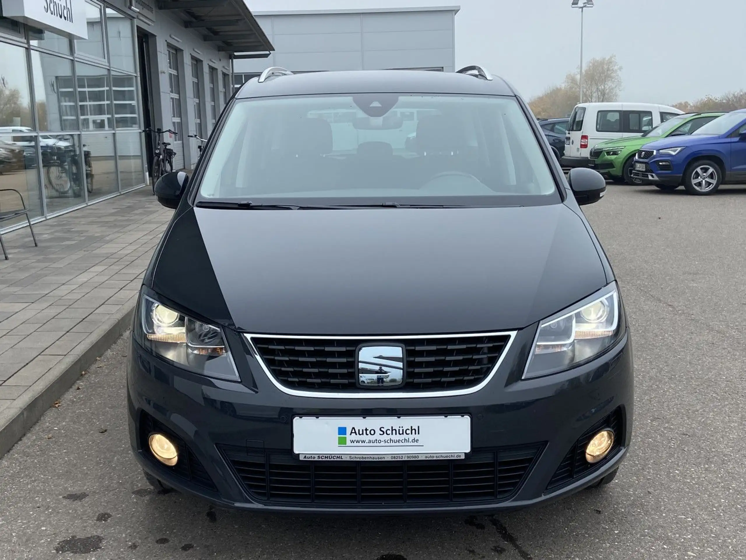 SEAT - Alhambra