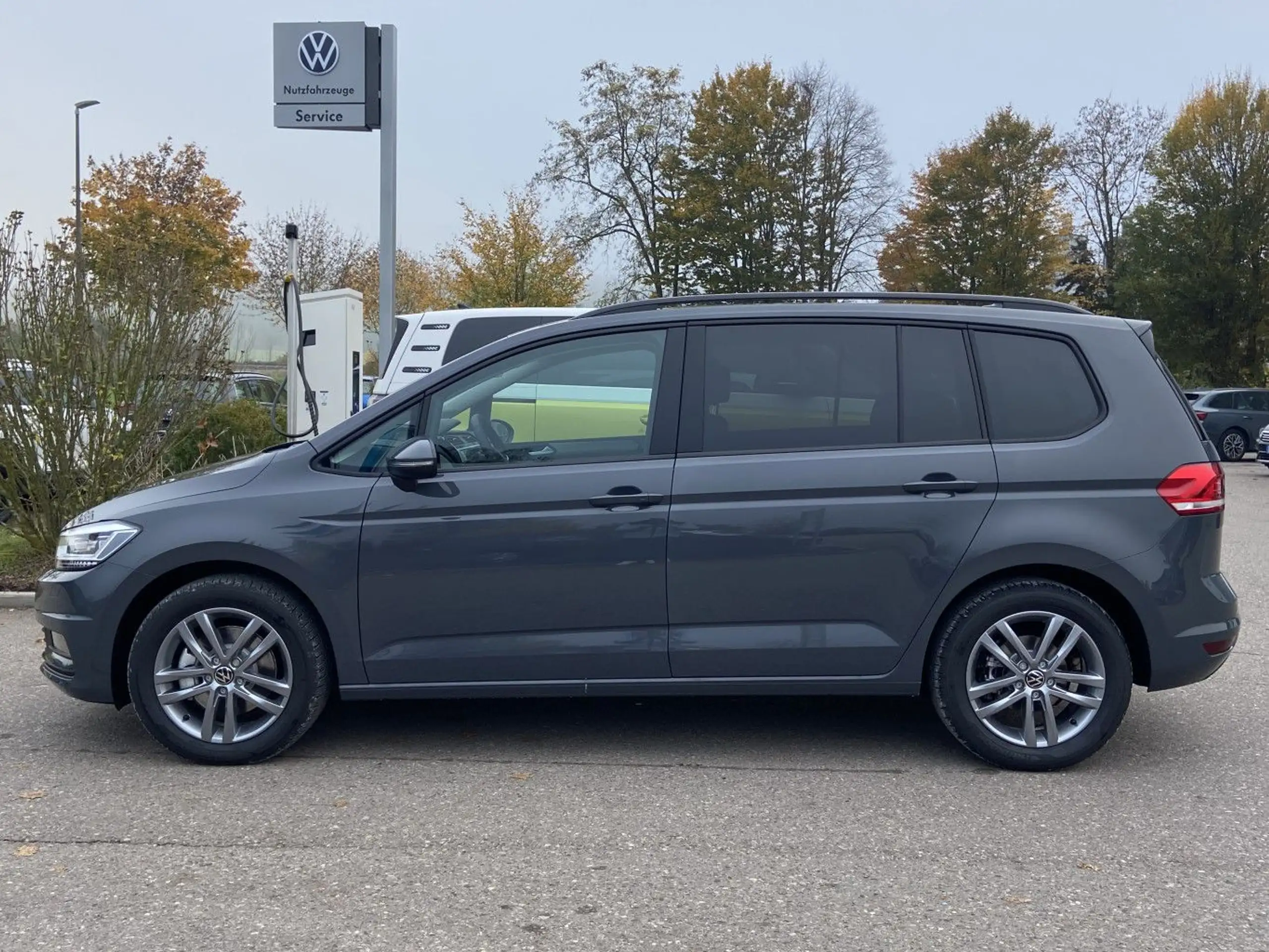 Volkswagen - Touran