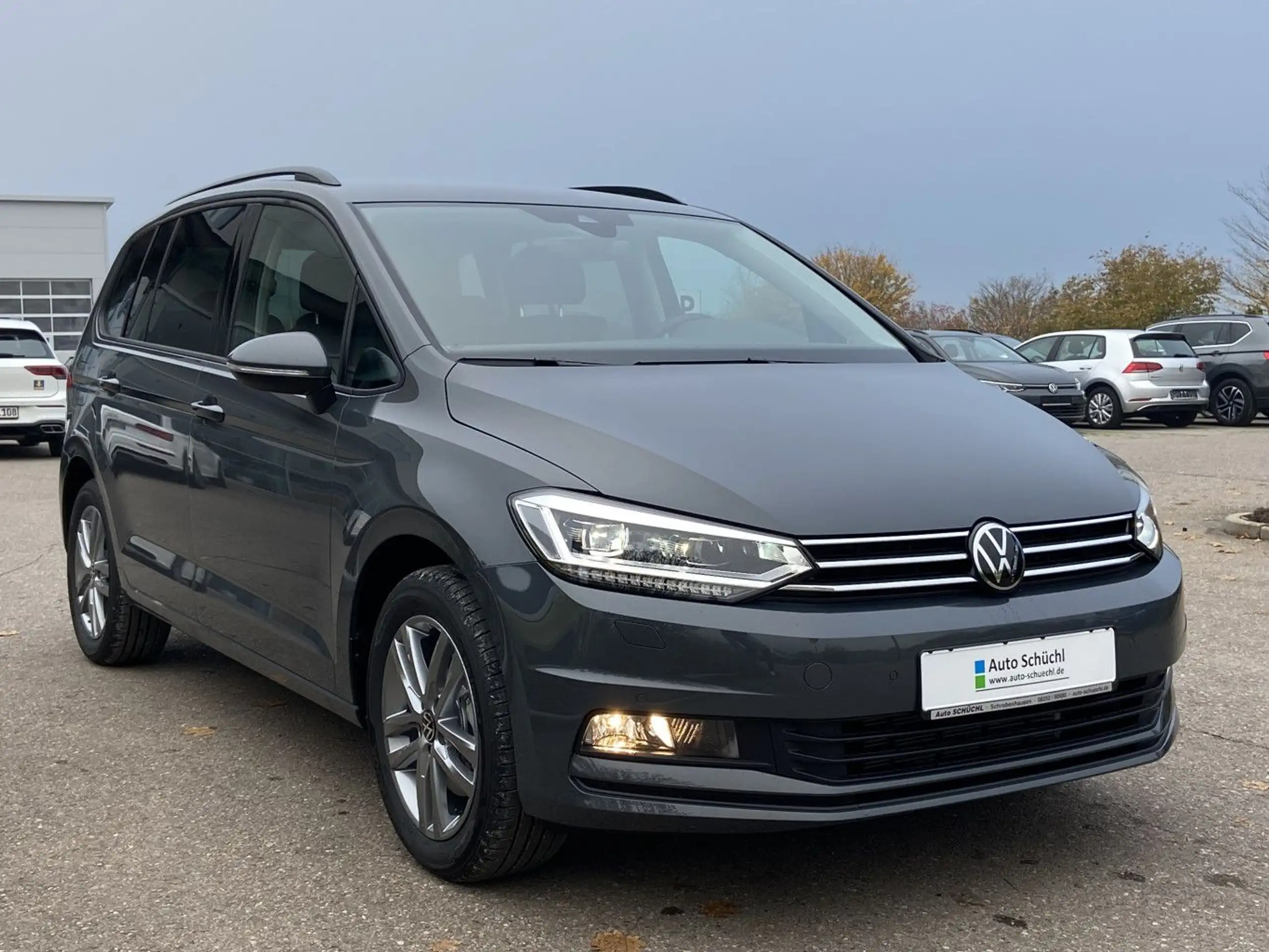 Volkswagen - Touran