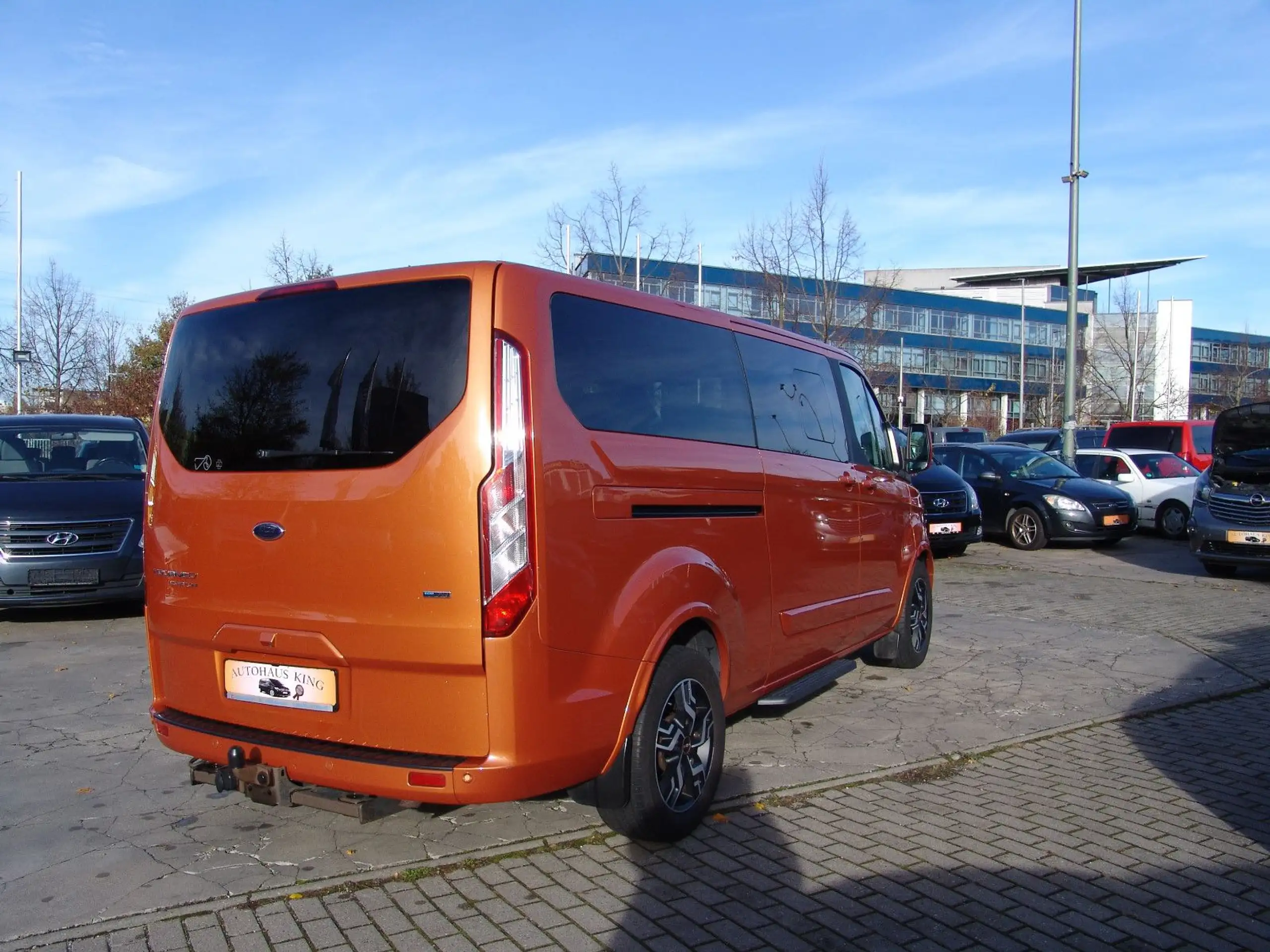 Ford - Tourneo Custom