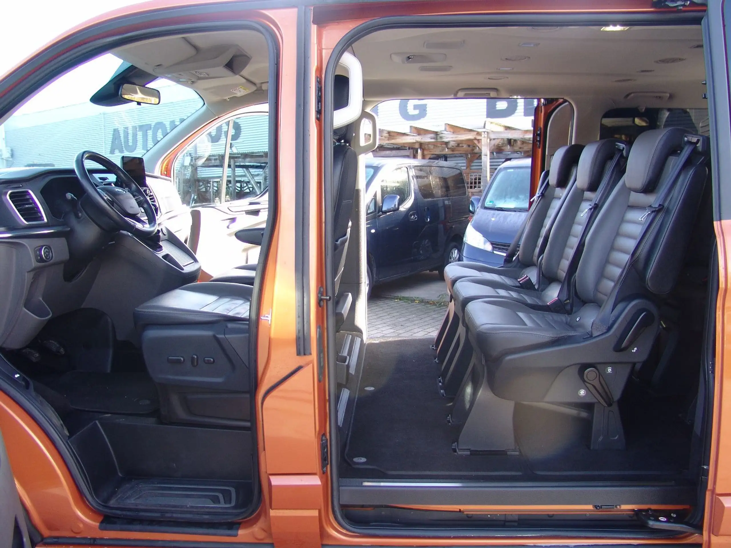 Ford - Tourneo Custom