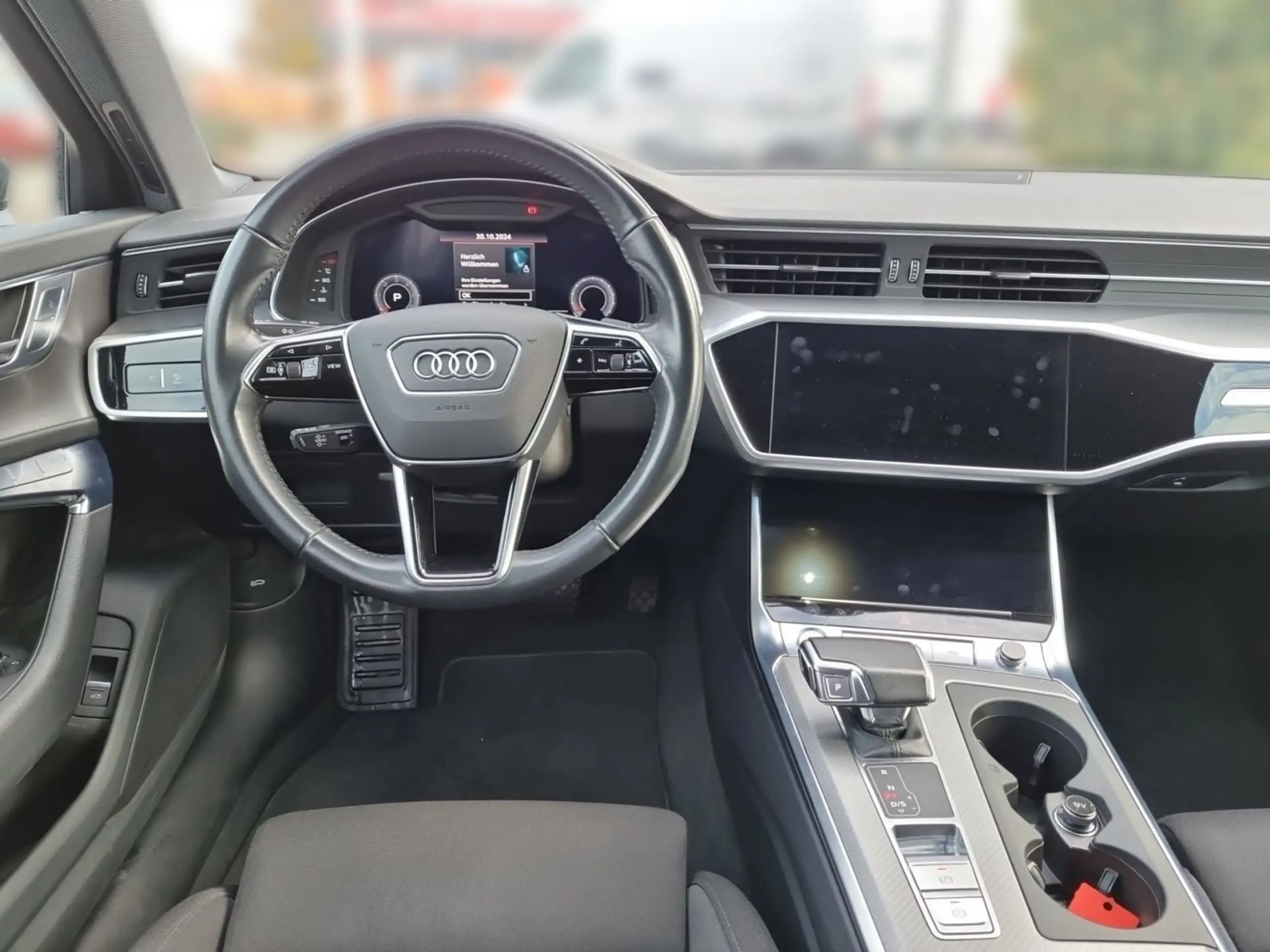 Audi - A6