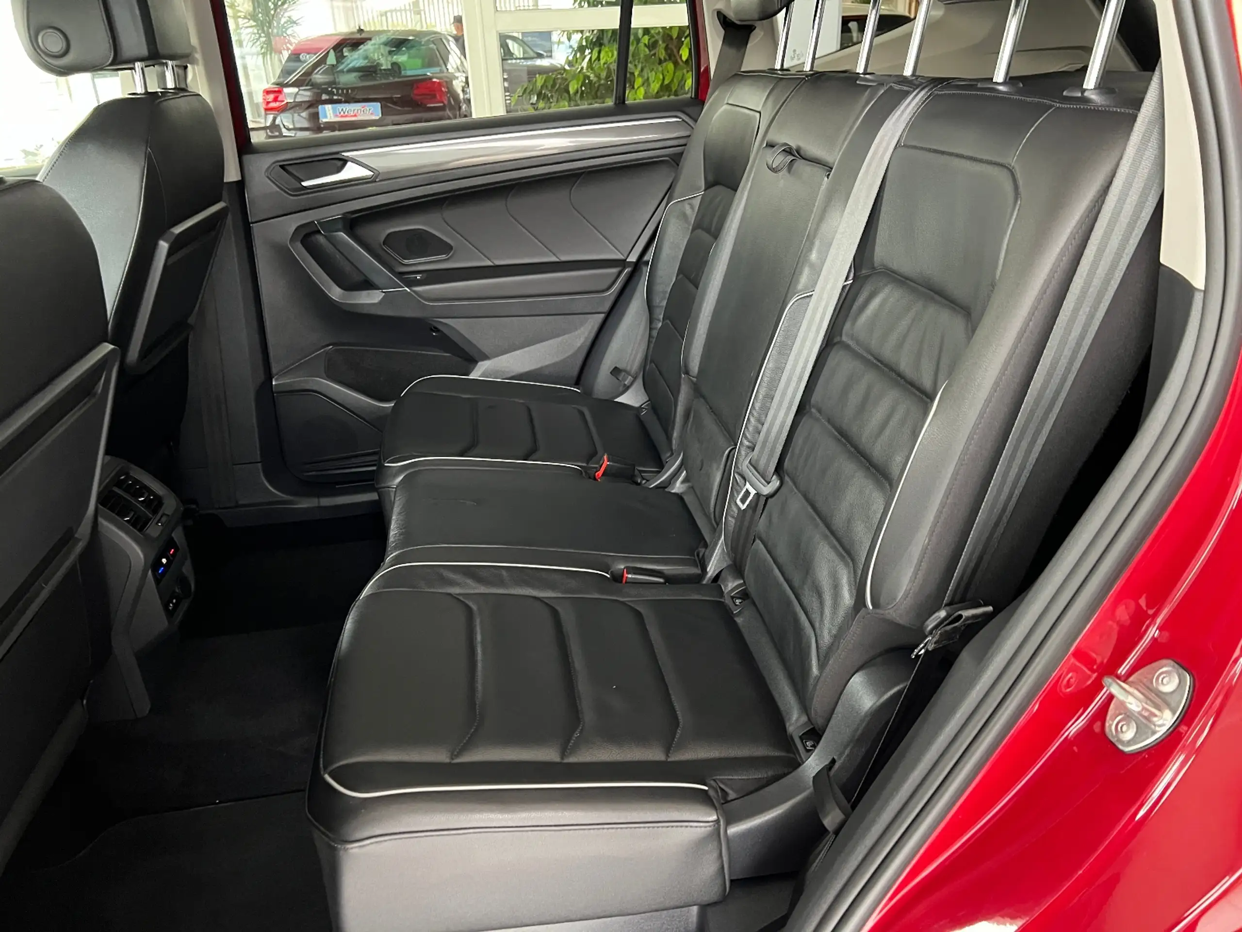 Volkswagen - Tiguan Allspace