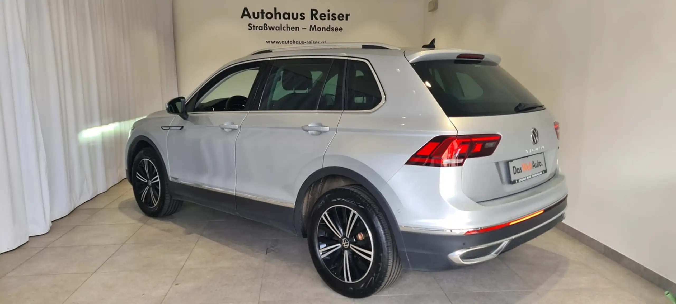 Volkswagen - Tiguan