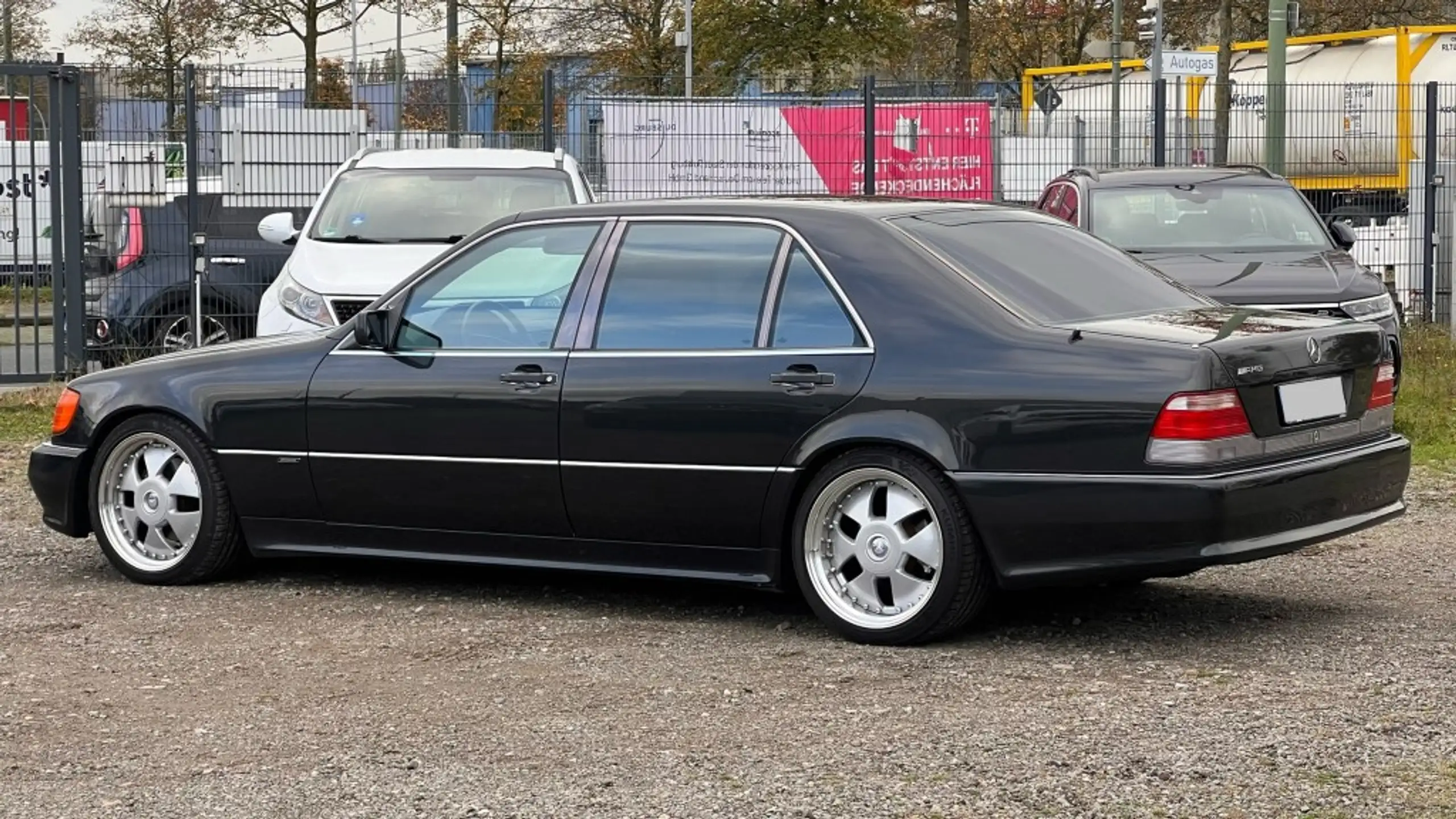 Mercedes-Benz - S 500