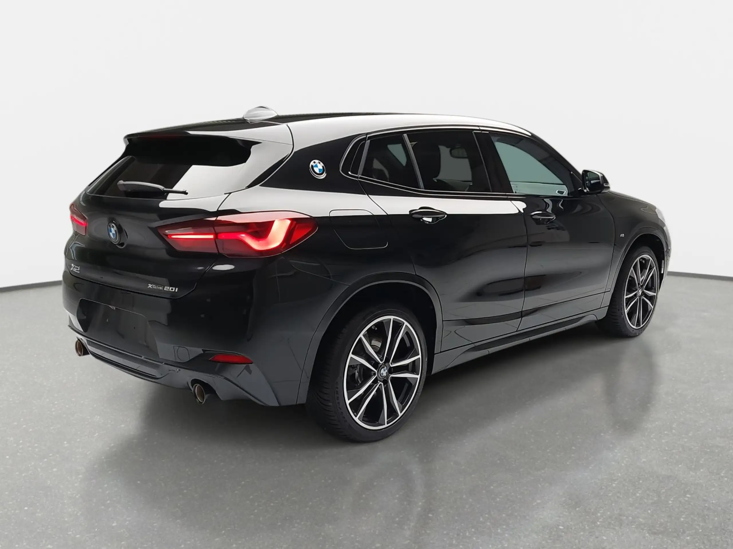 BMW - X2