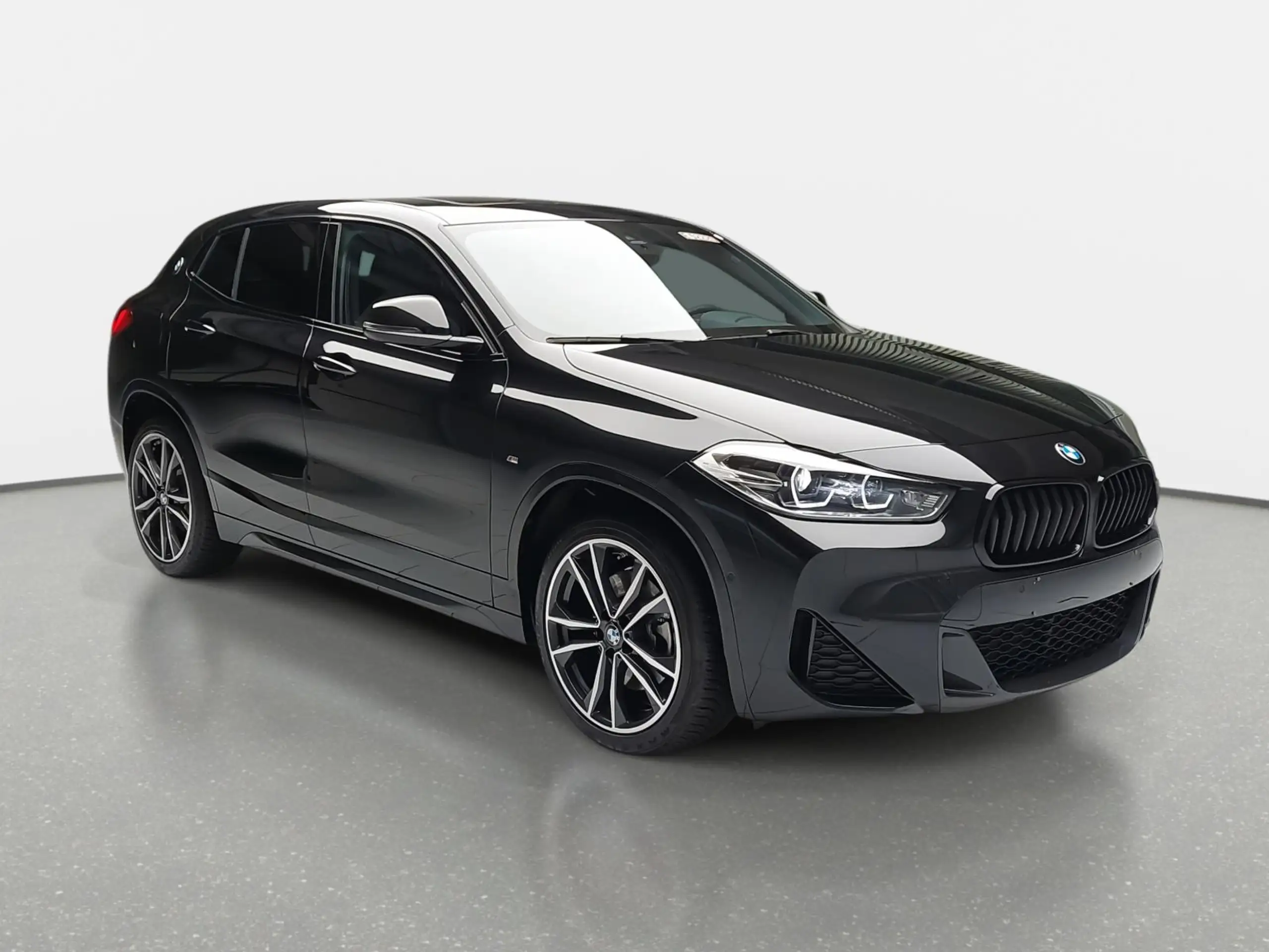 BMW - X2