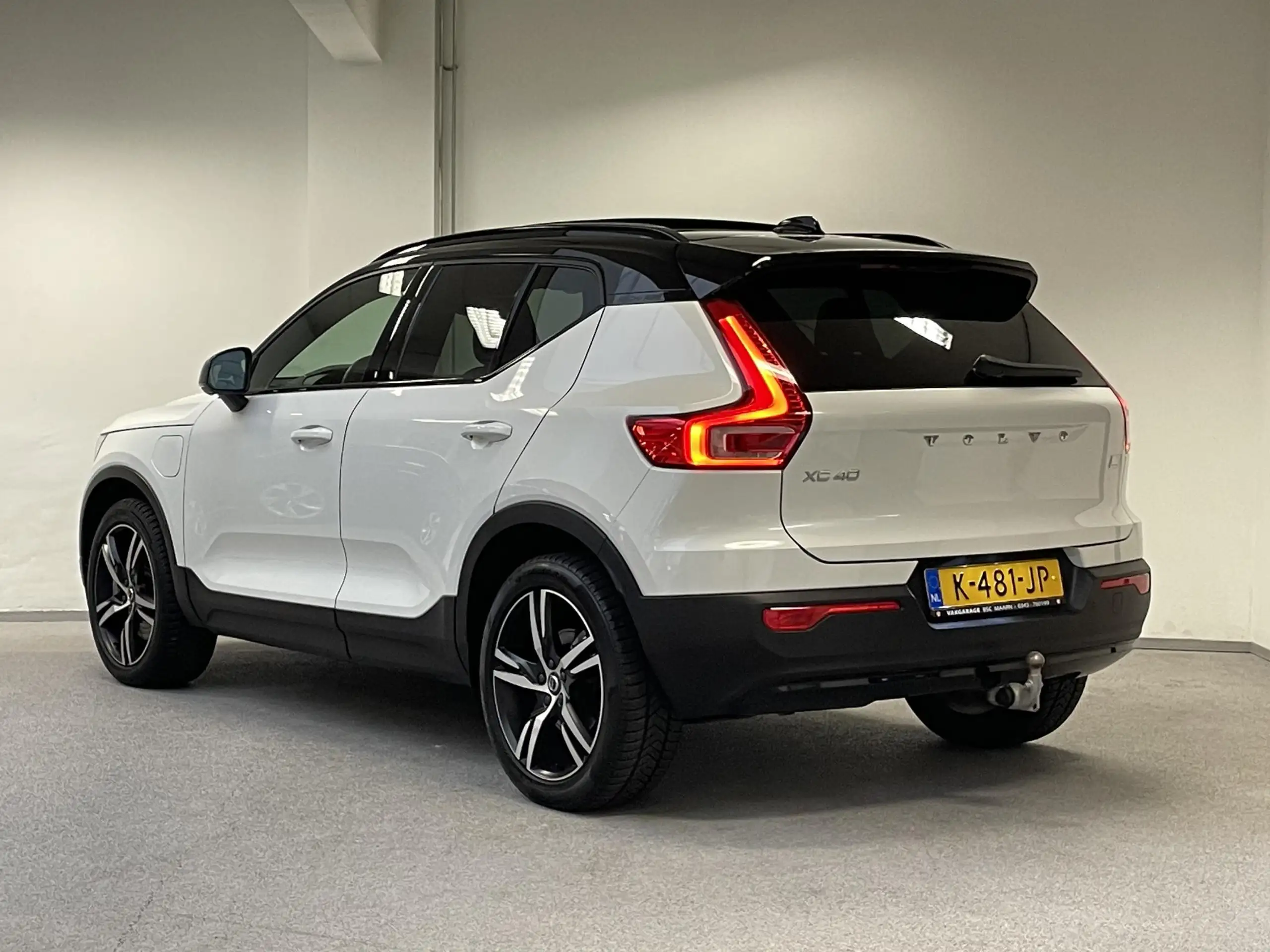 Volvo - XC40