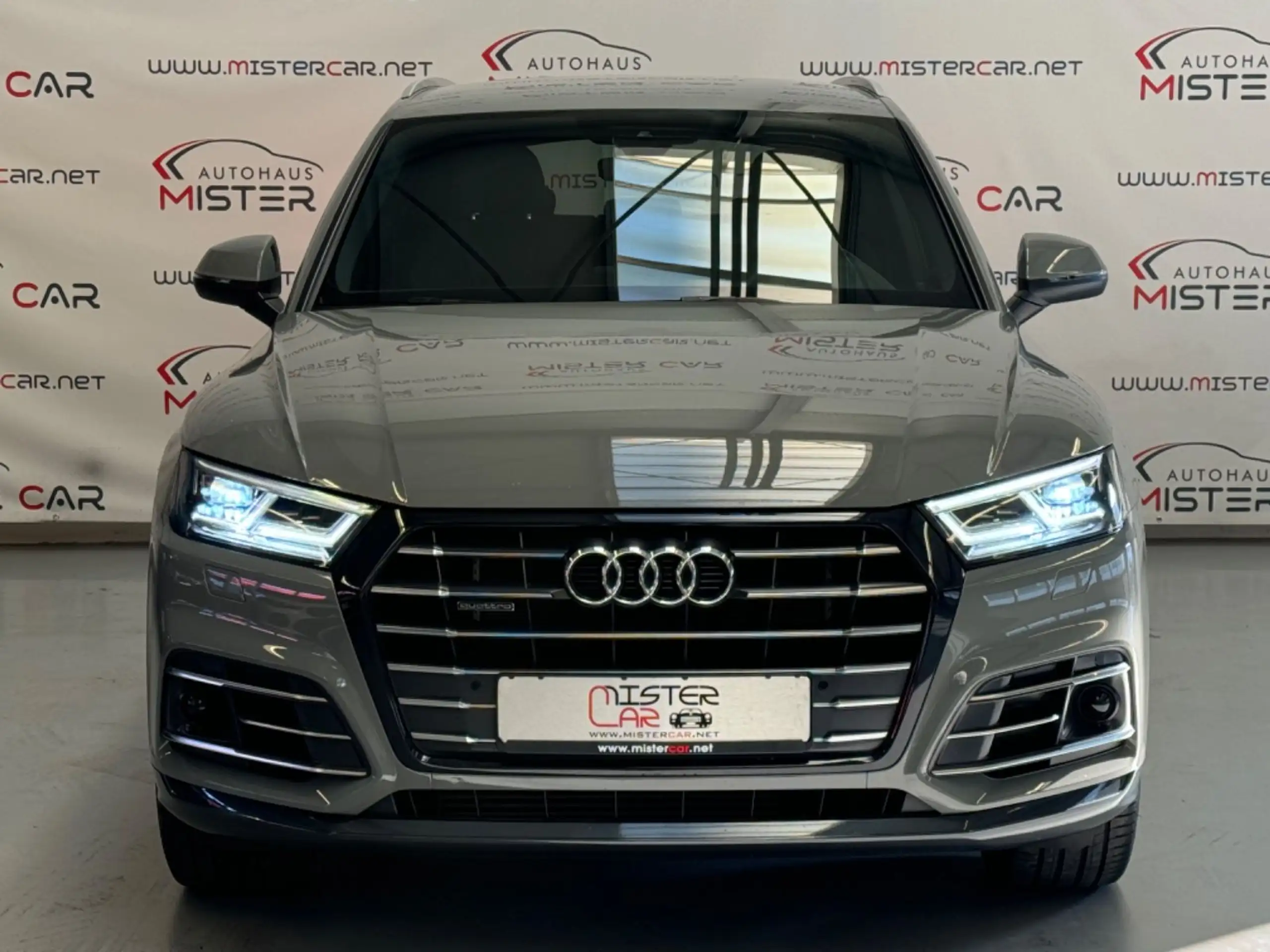 Audi - Q5