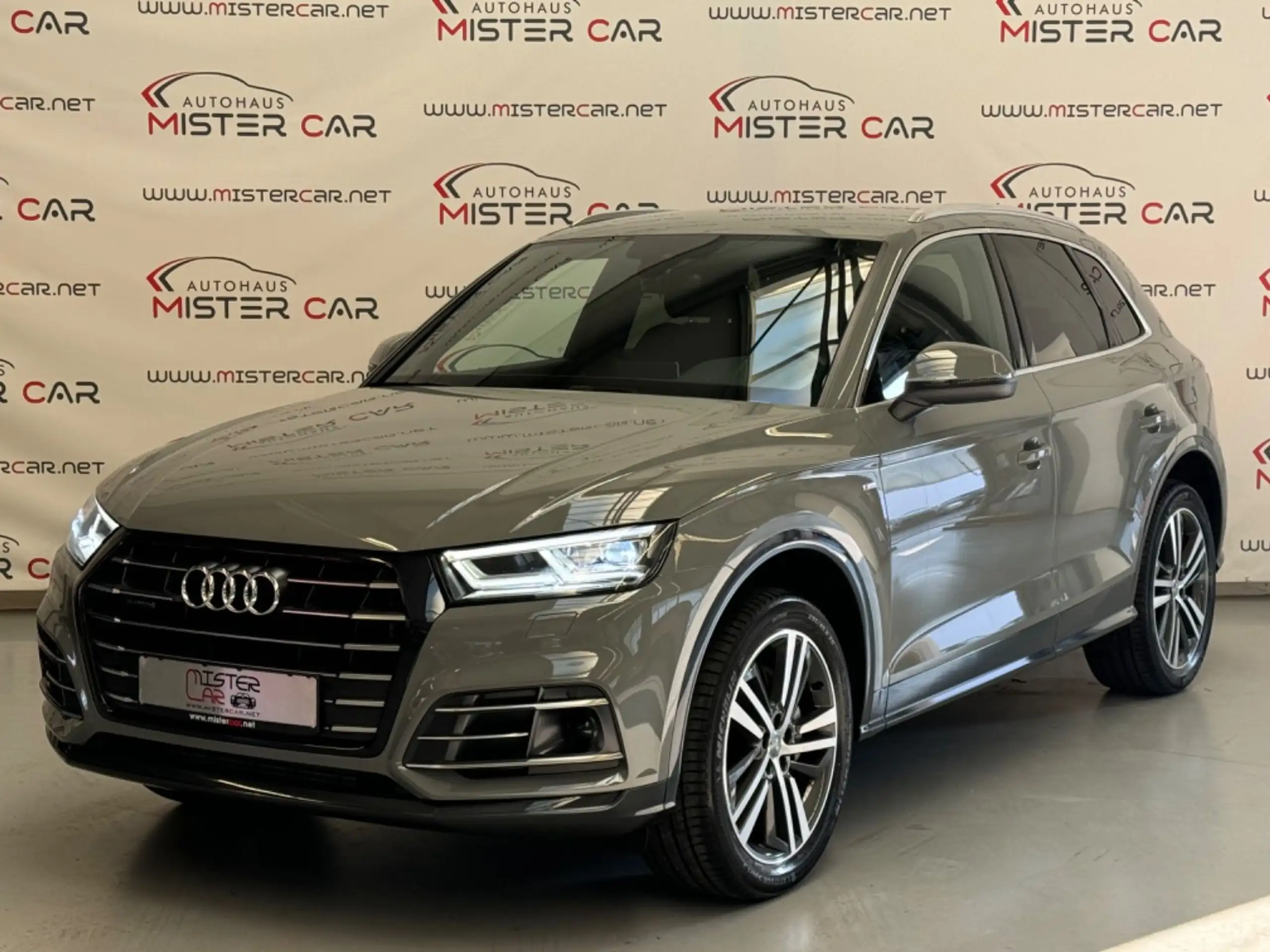 Audi - Q5