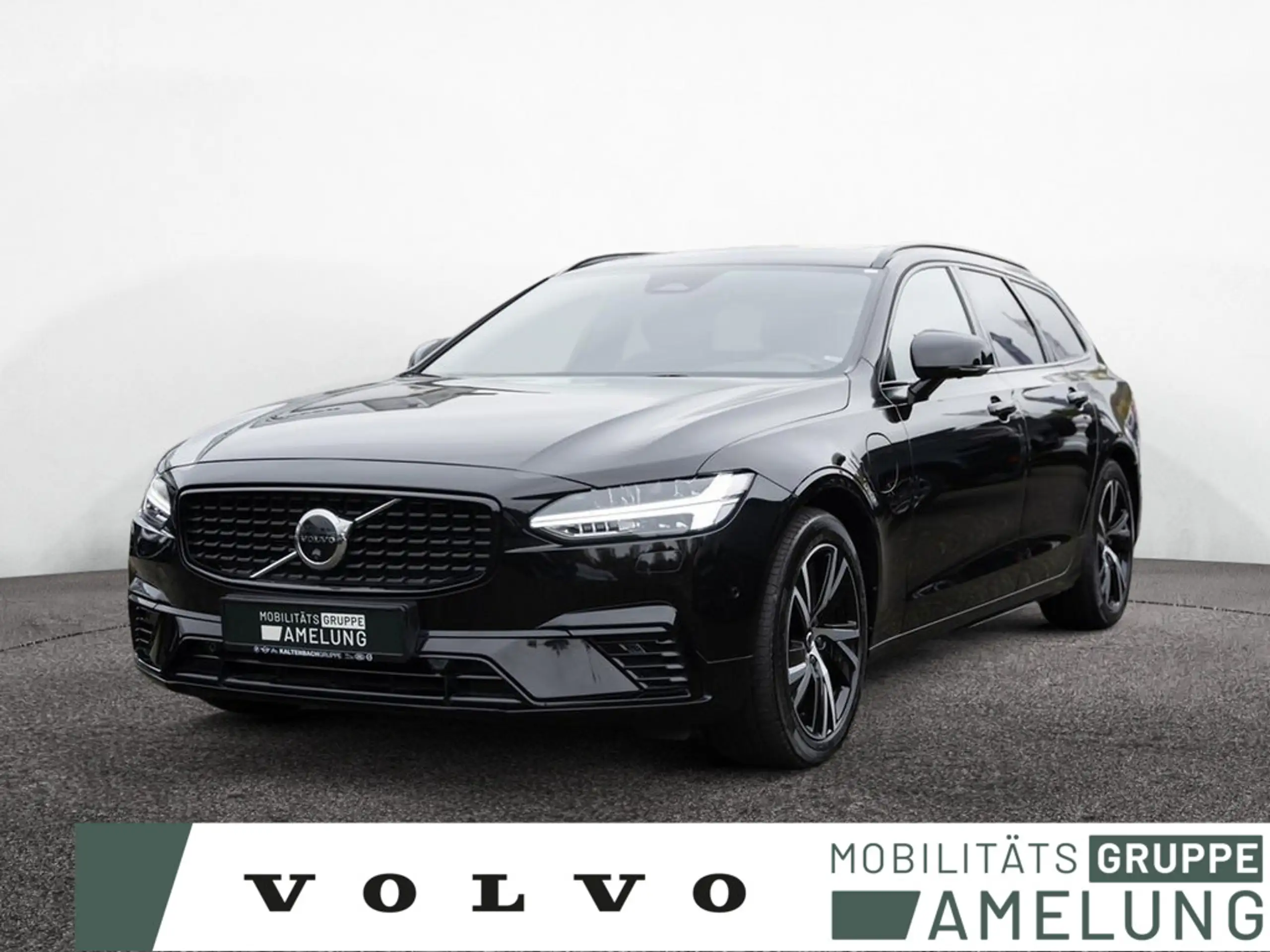 Volvo - V90