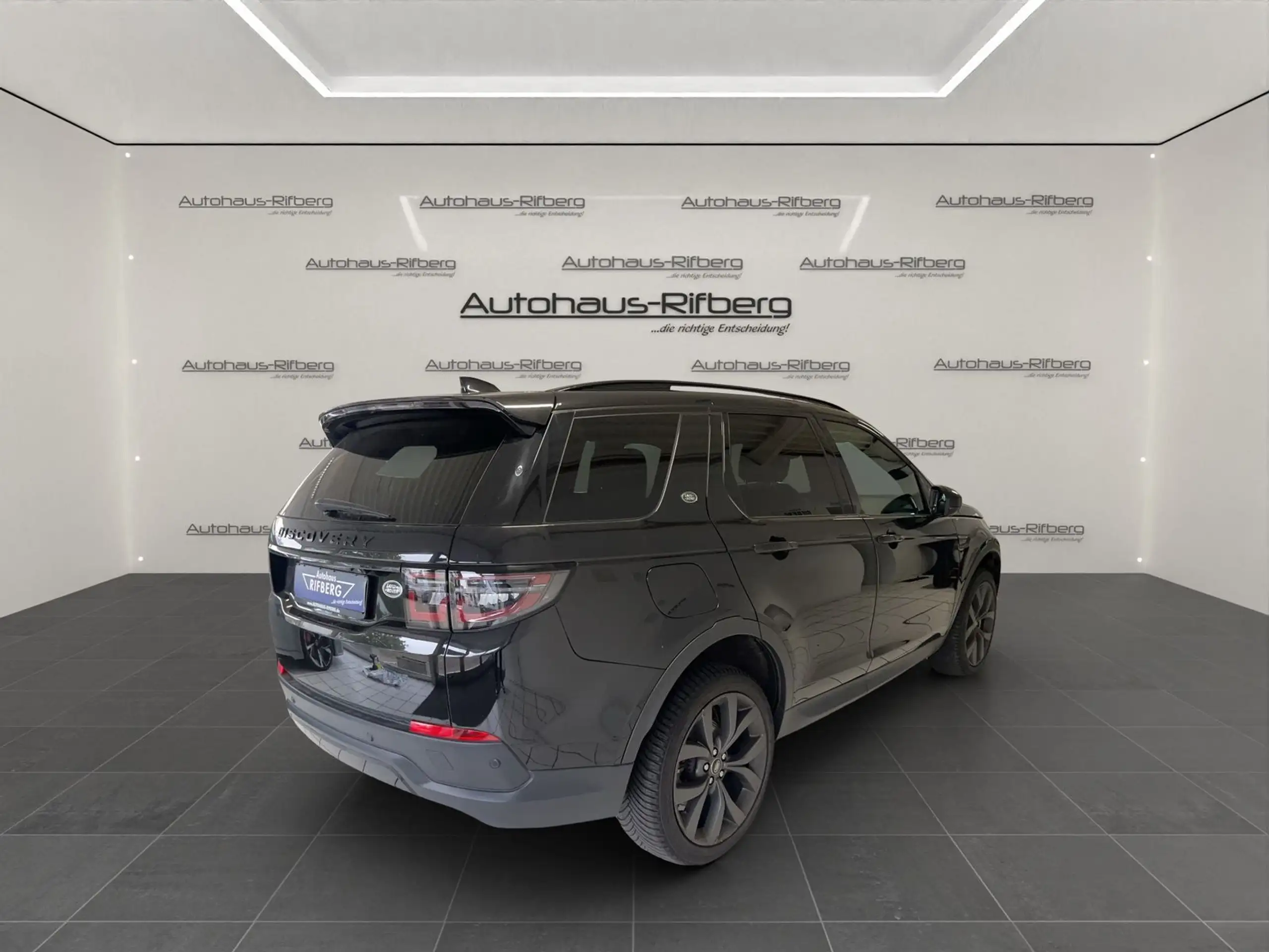 Land Rover - Discovery Sport