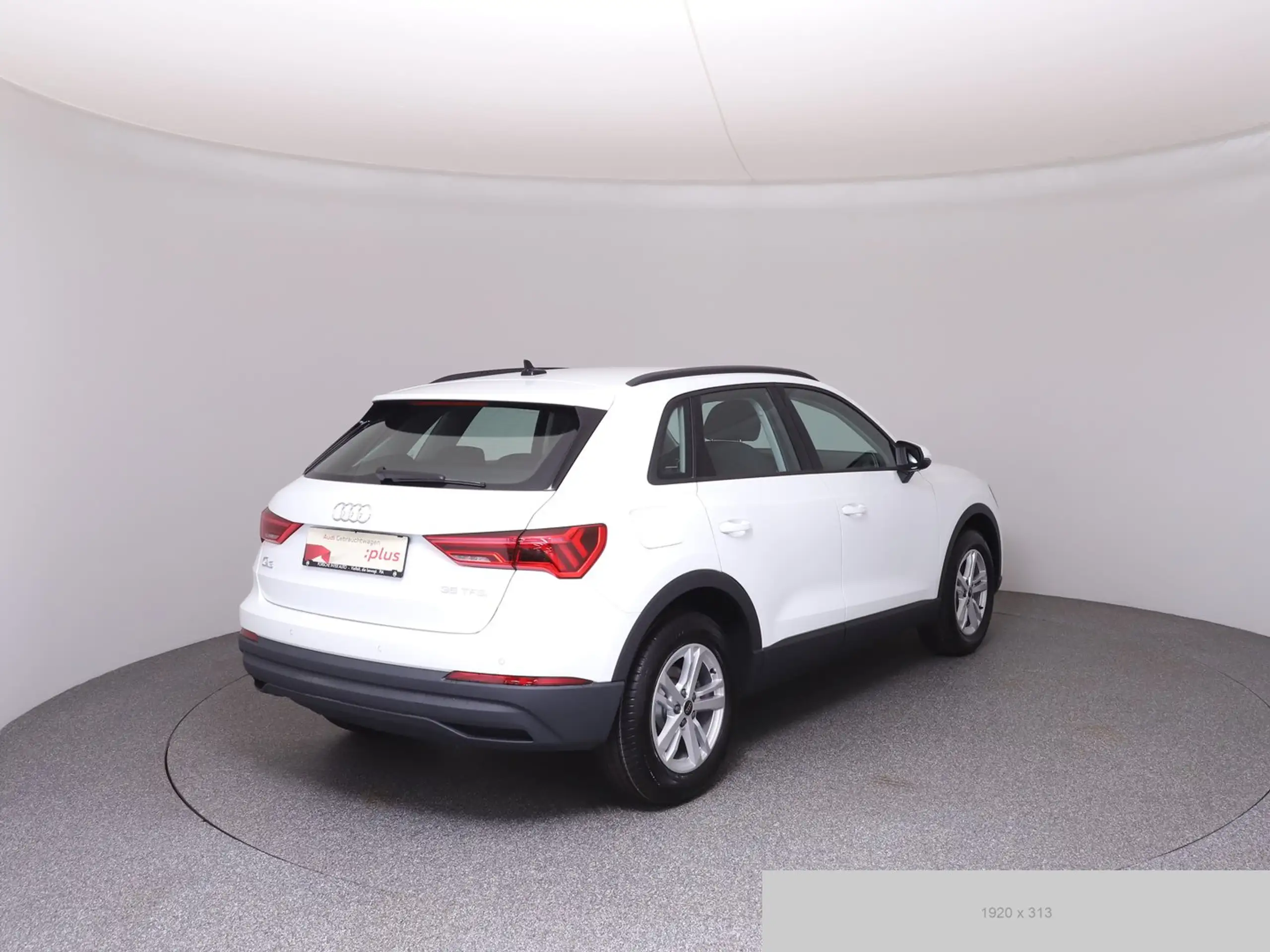 Audi - Q3