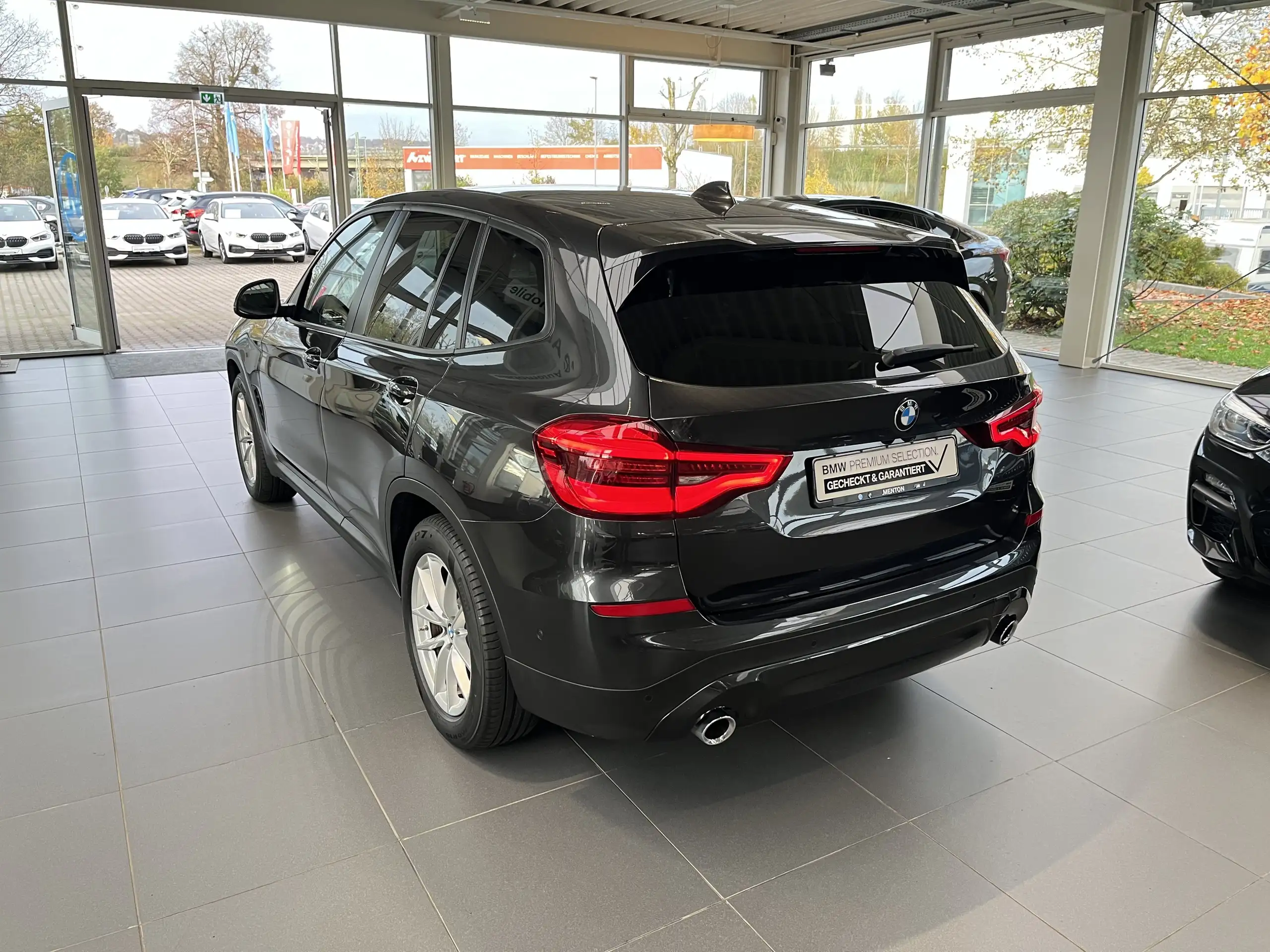 BMW - X3