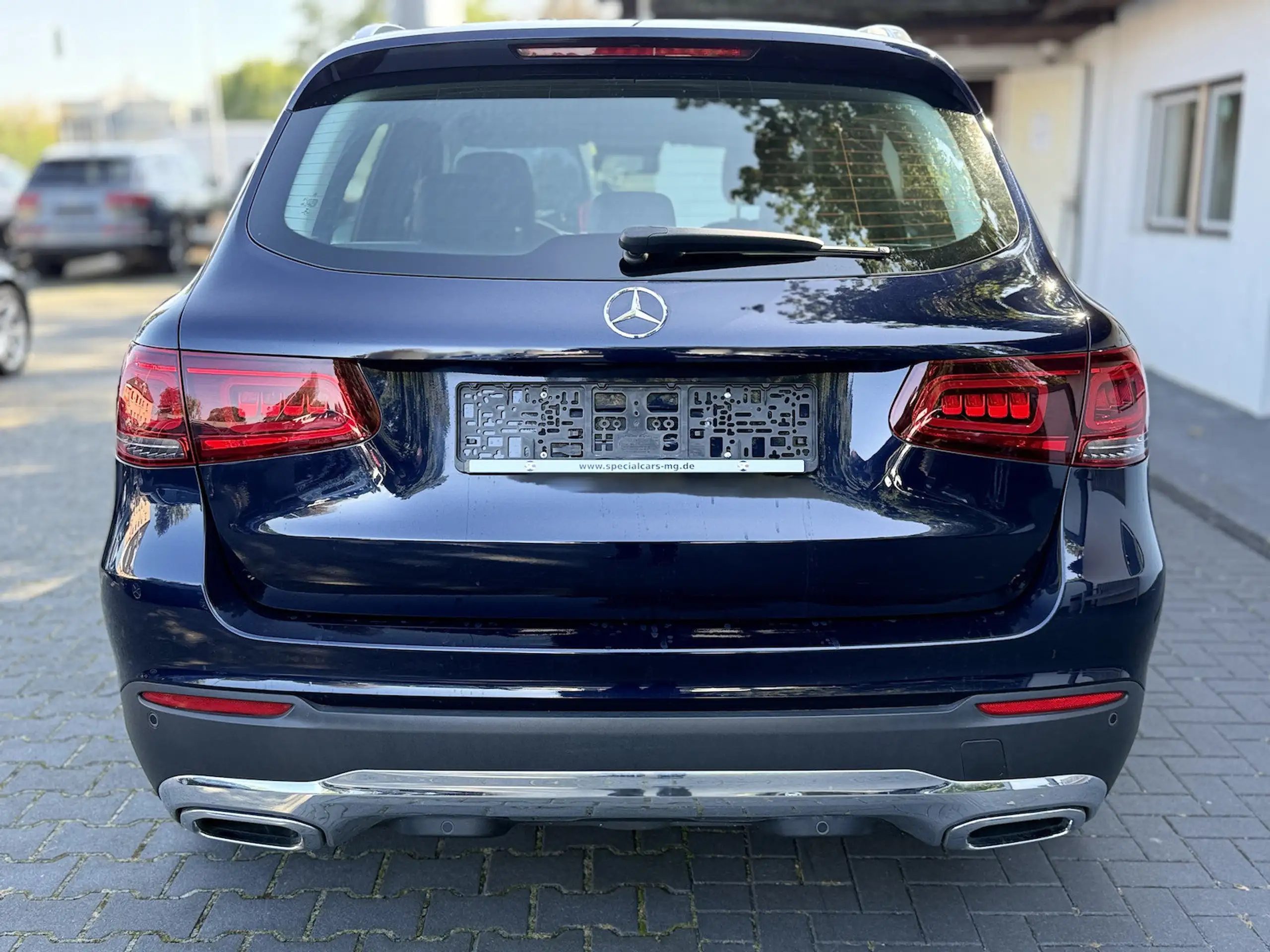 Mercedes-Benz - GLC 220