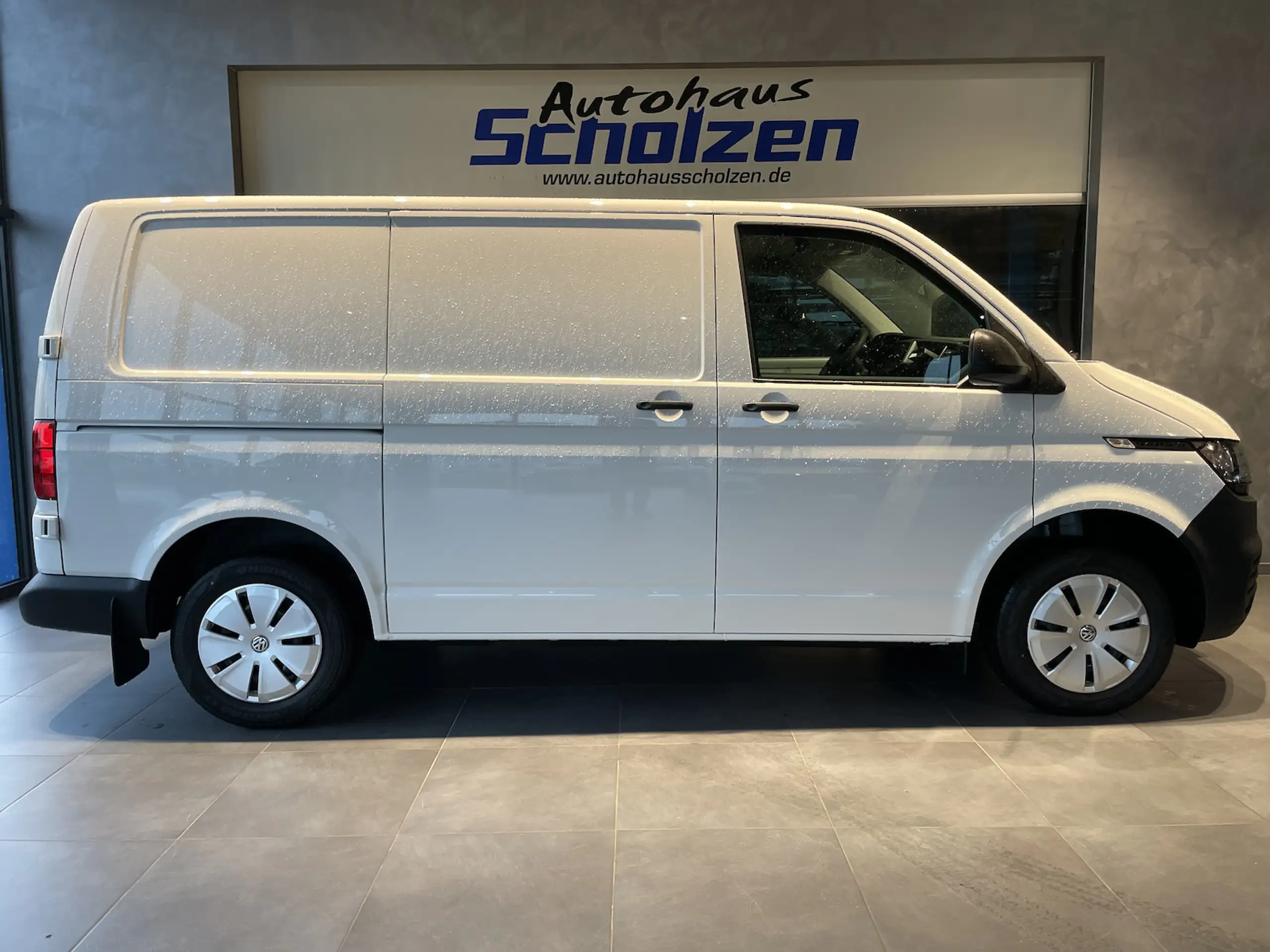 Volkswagen - T6.1 Transporter