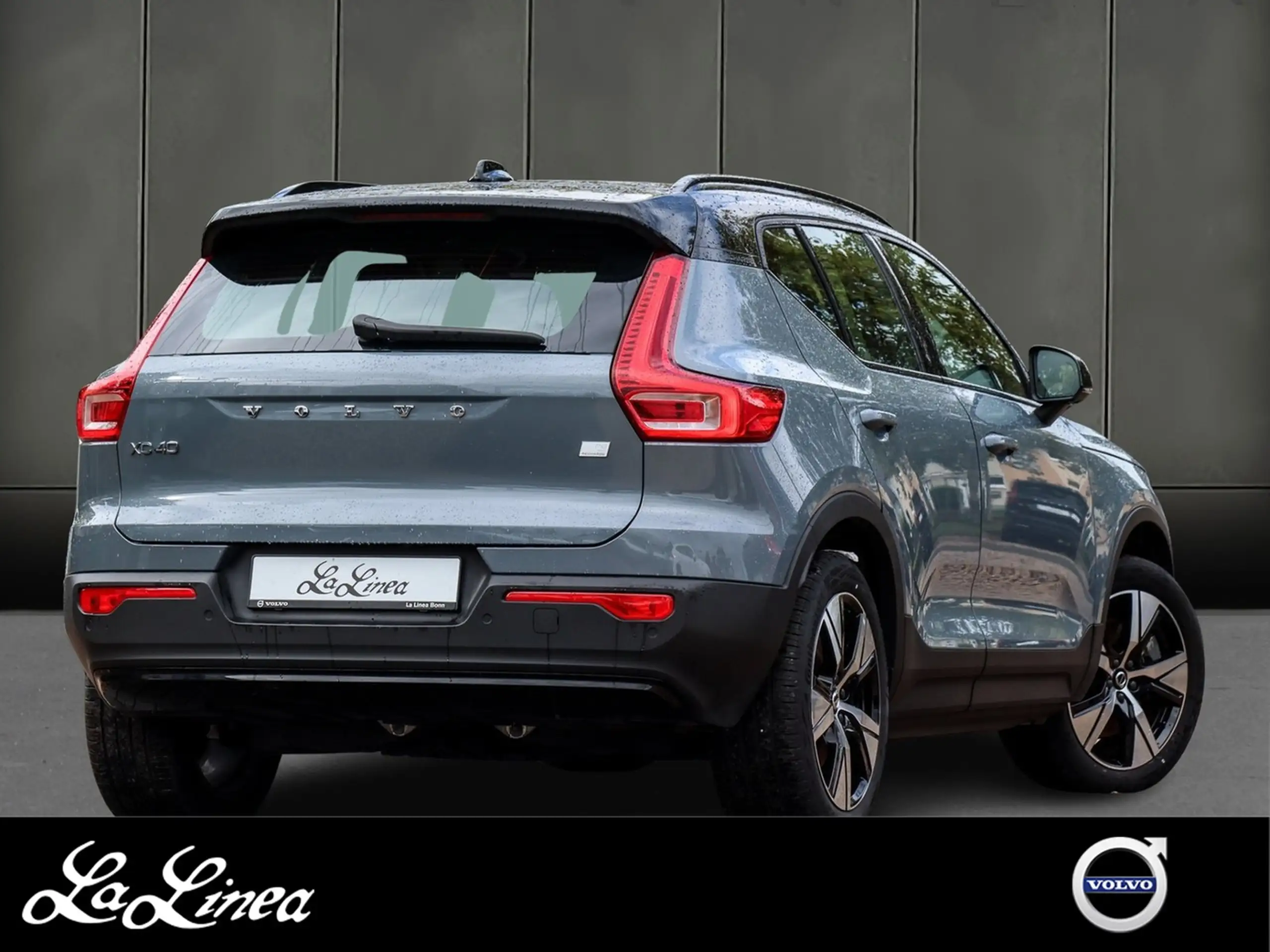 Volvo - XC40