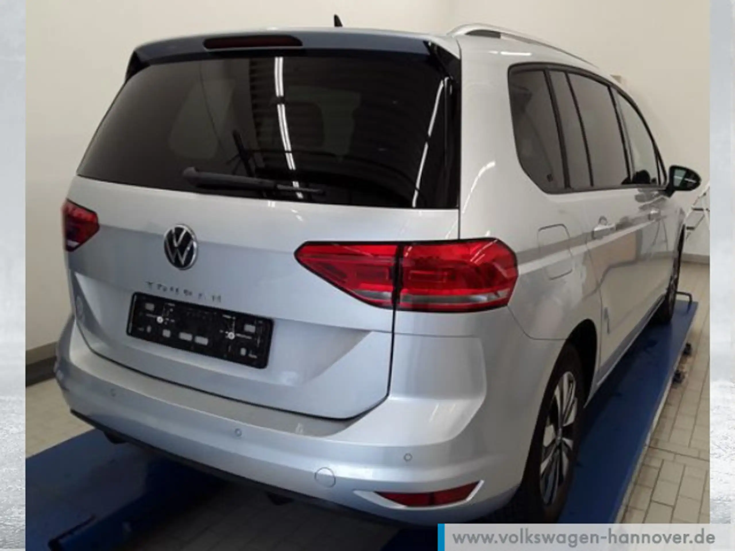 Volkswagen - Touran