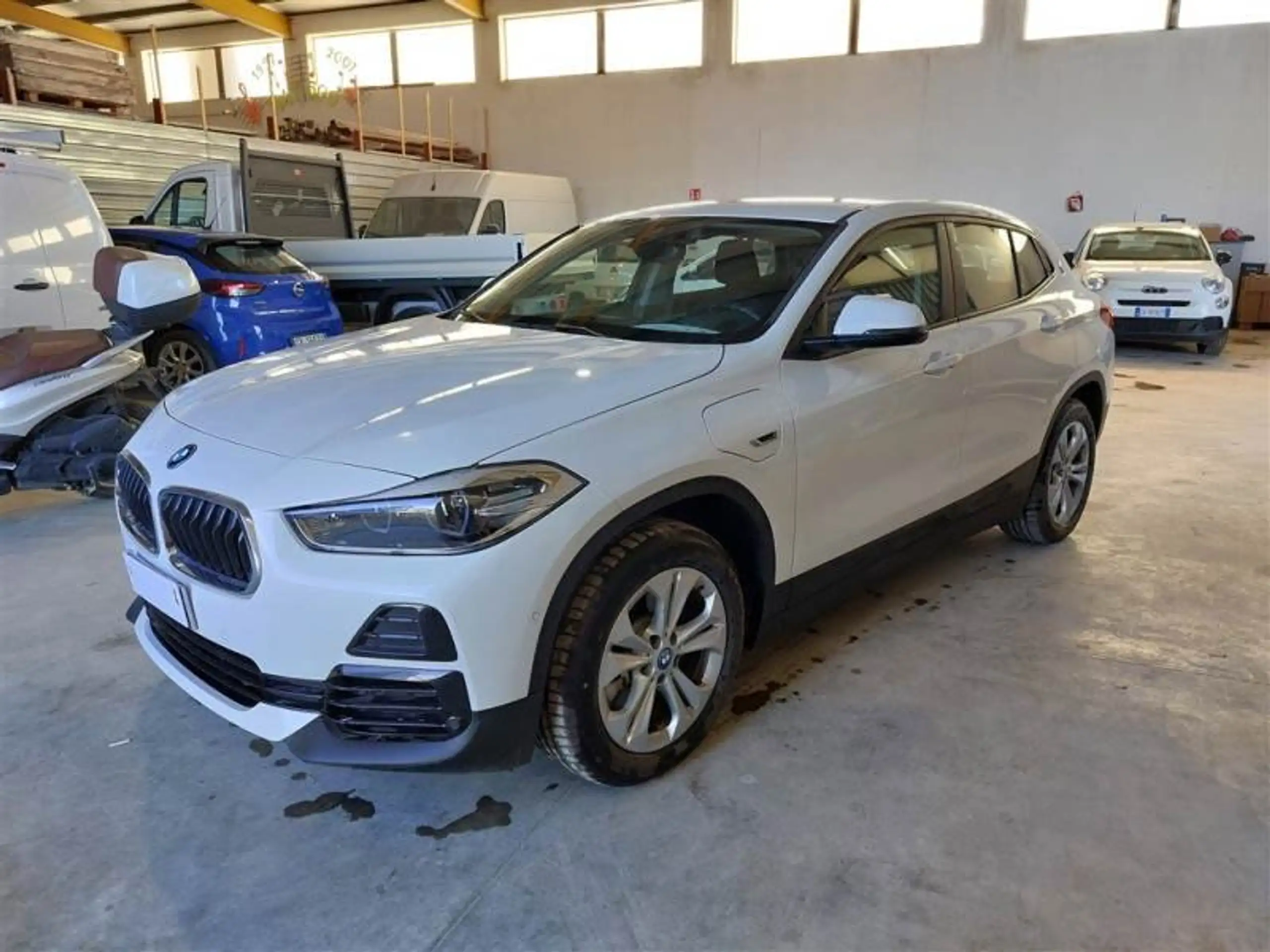 BMW - X2