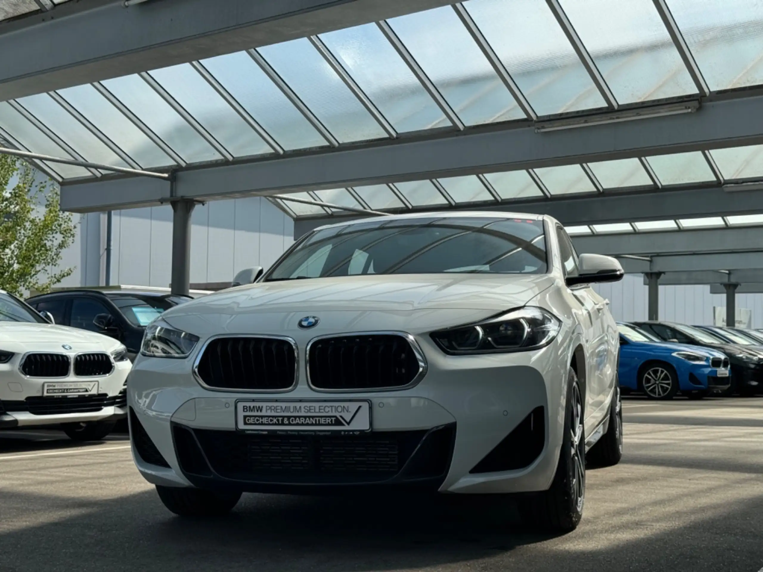 BMW - X2