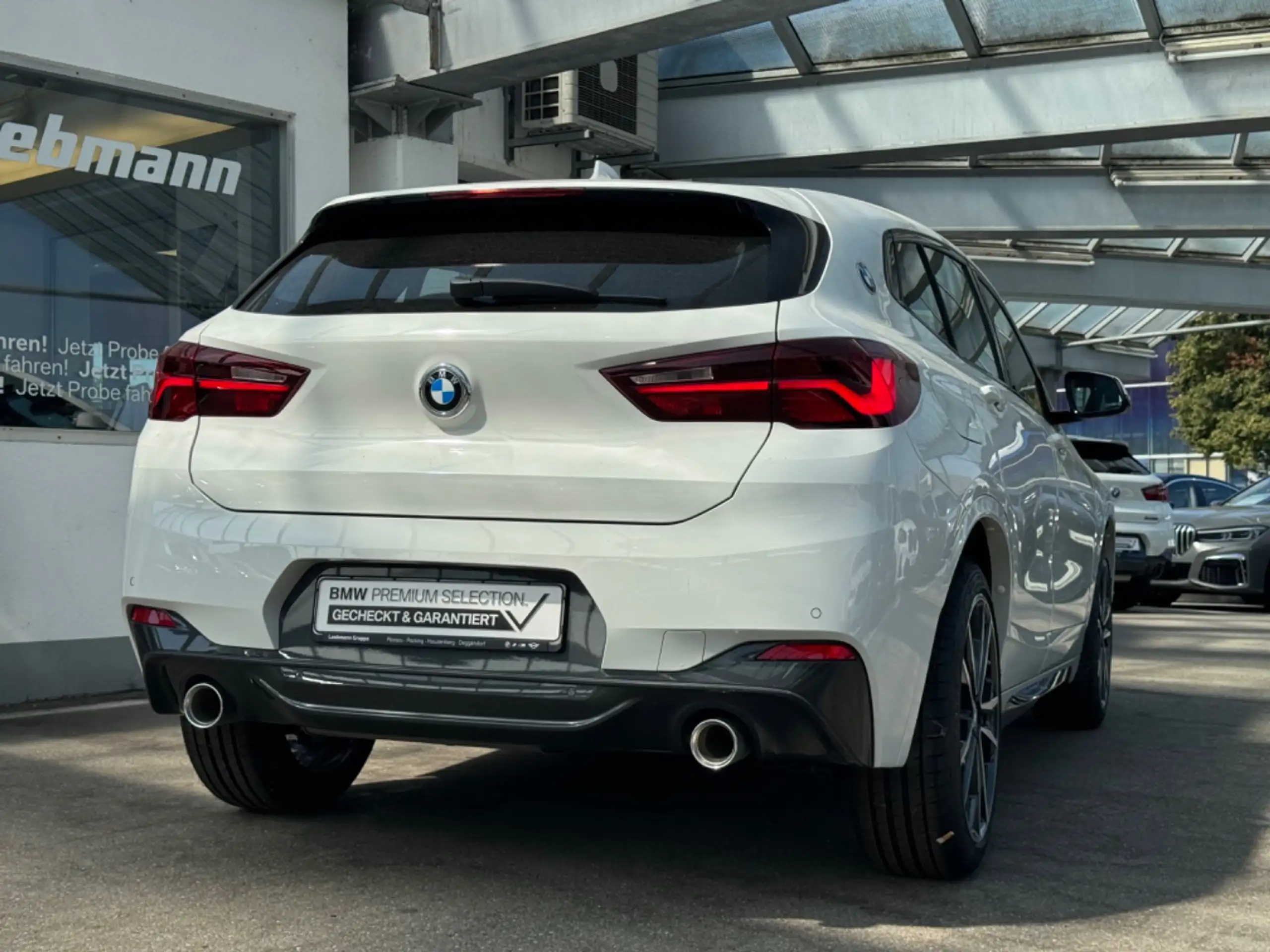 BMW - X2