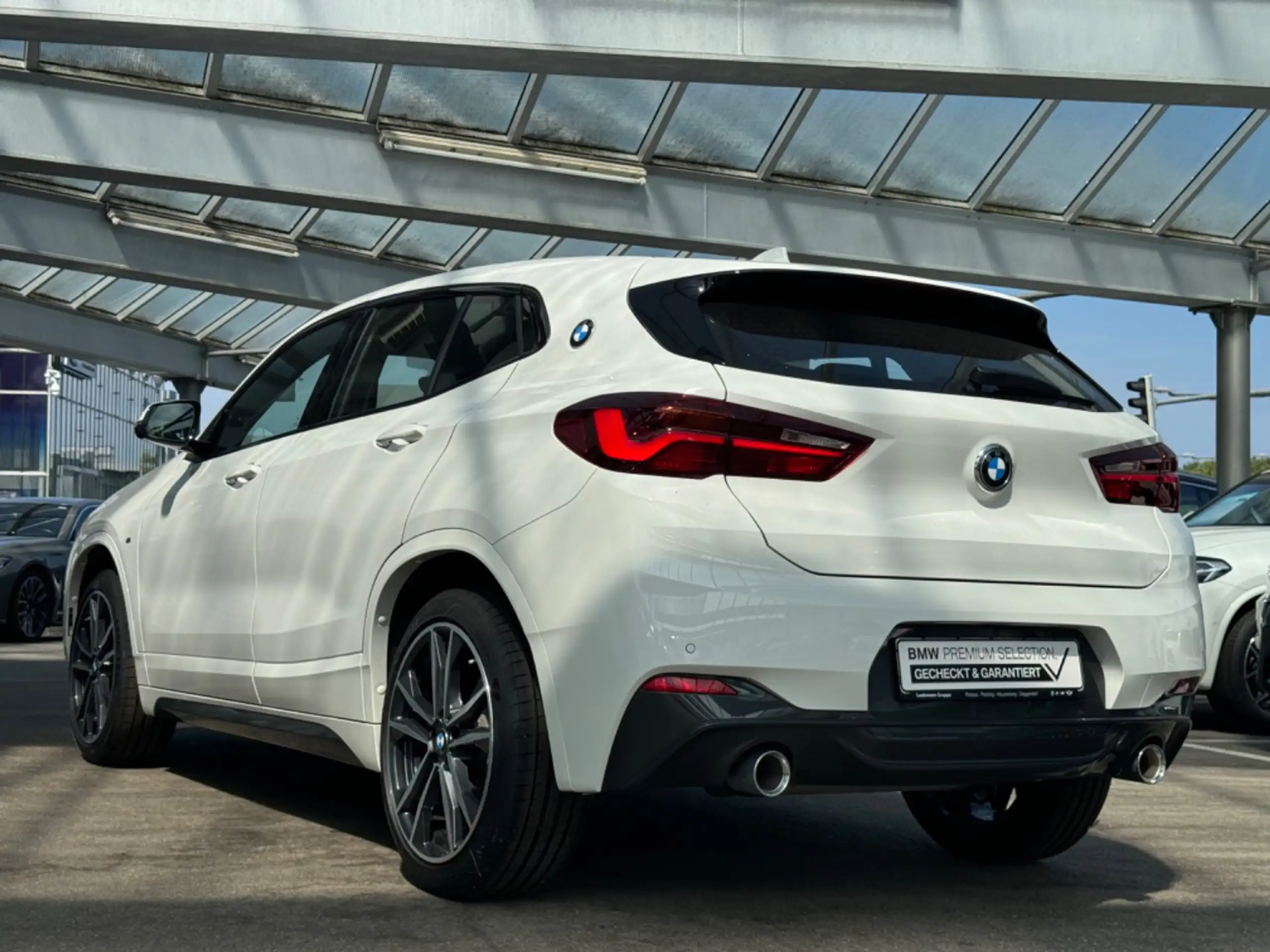 BMW - X2