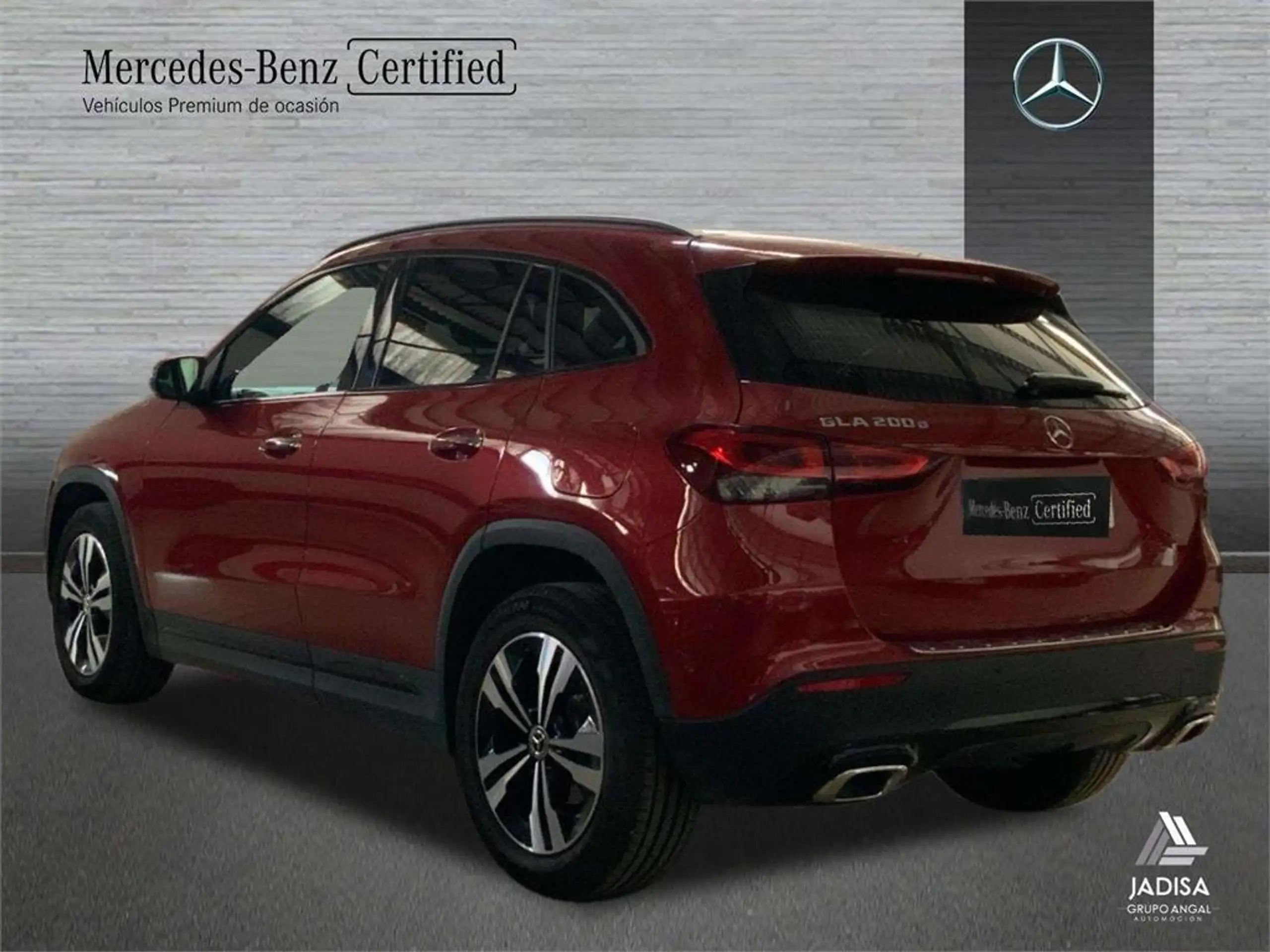 Mercedes-Benz - GLA 200