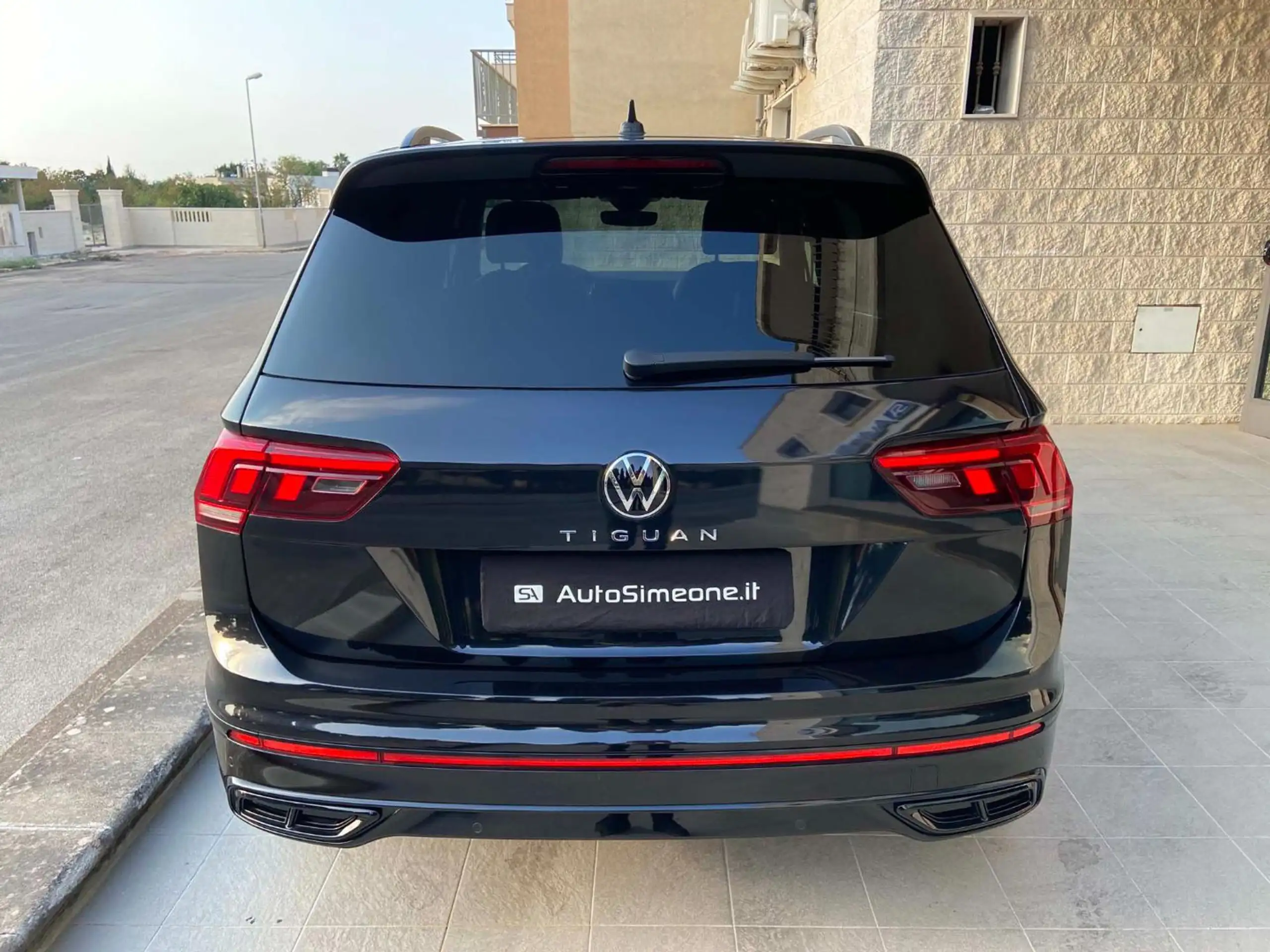 Volkswagen - Tiguan