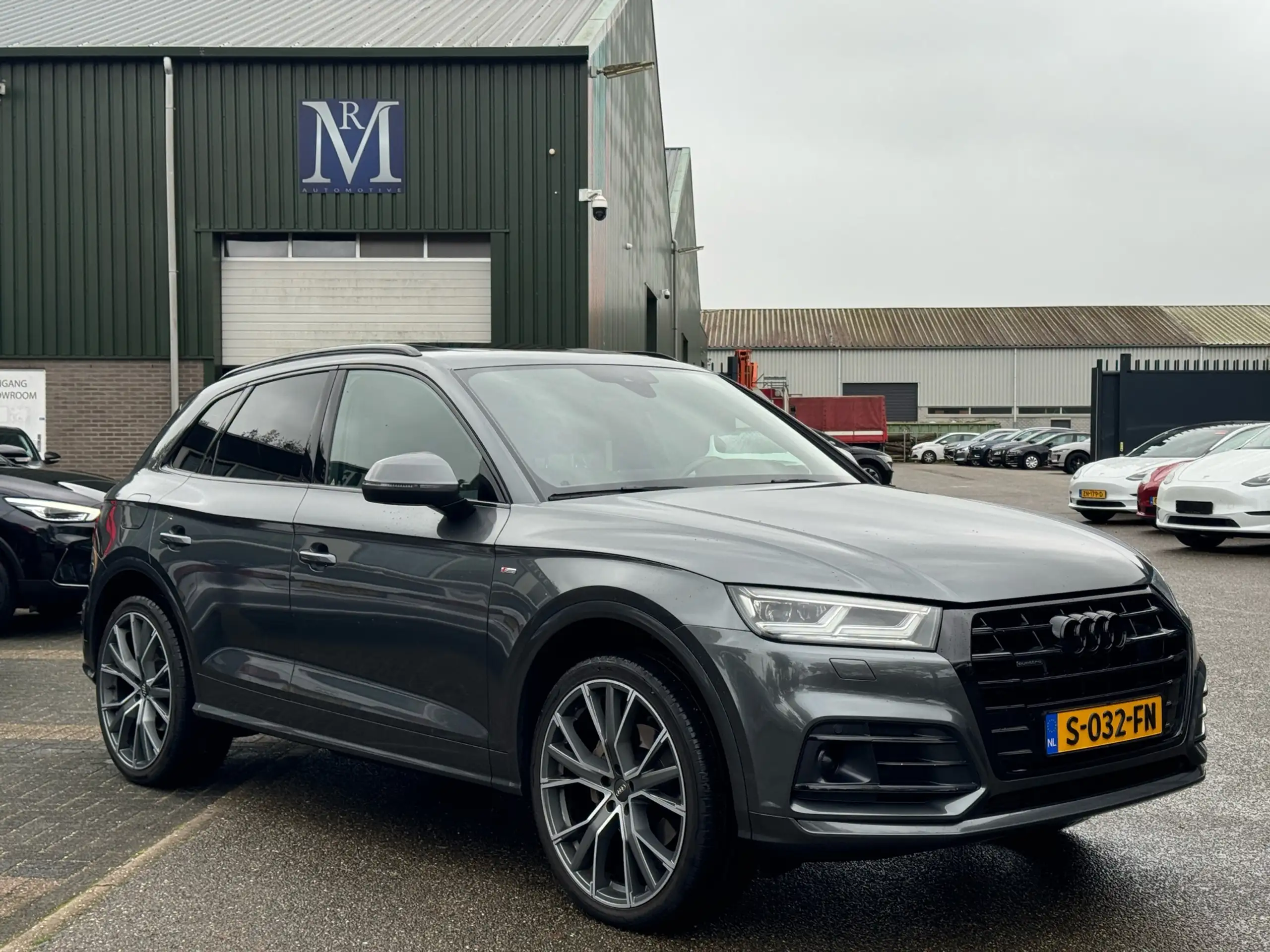 Audi - Q5