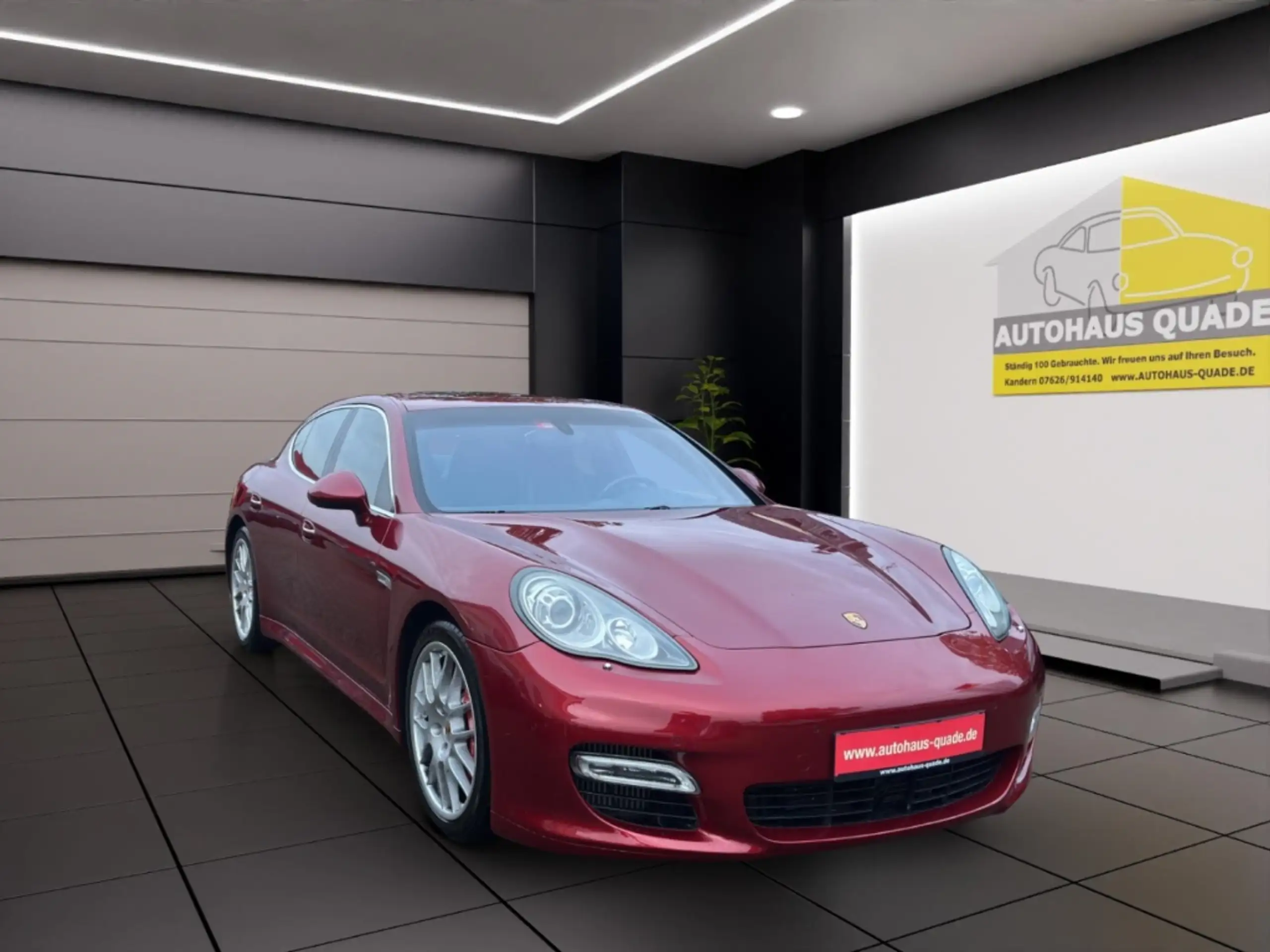 Porsche - Panamera