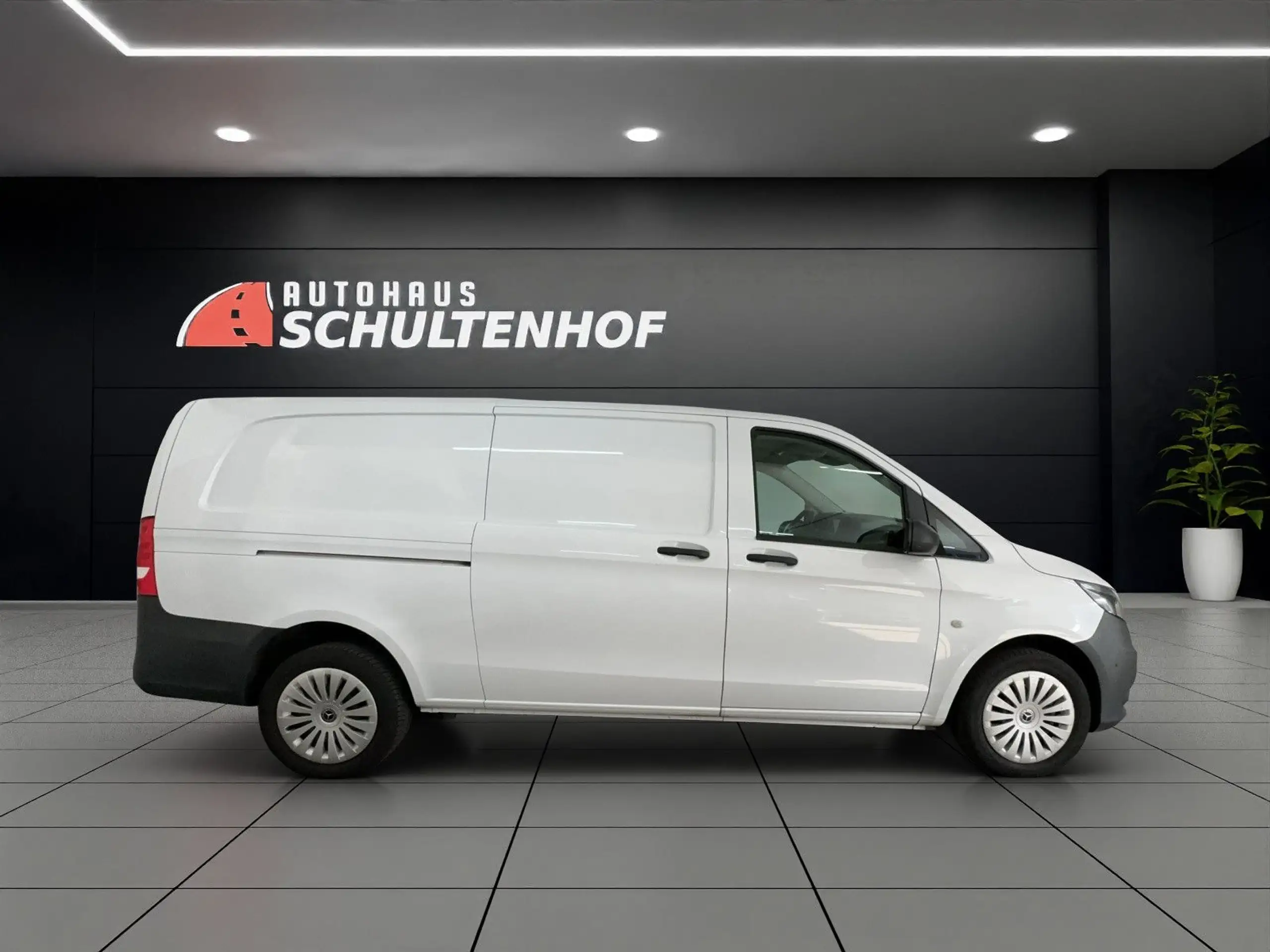 Mercedes-Benz - Vito