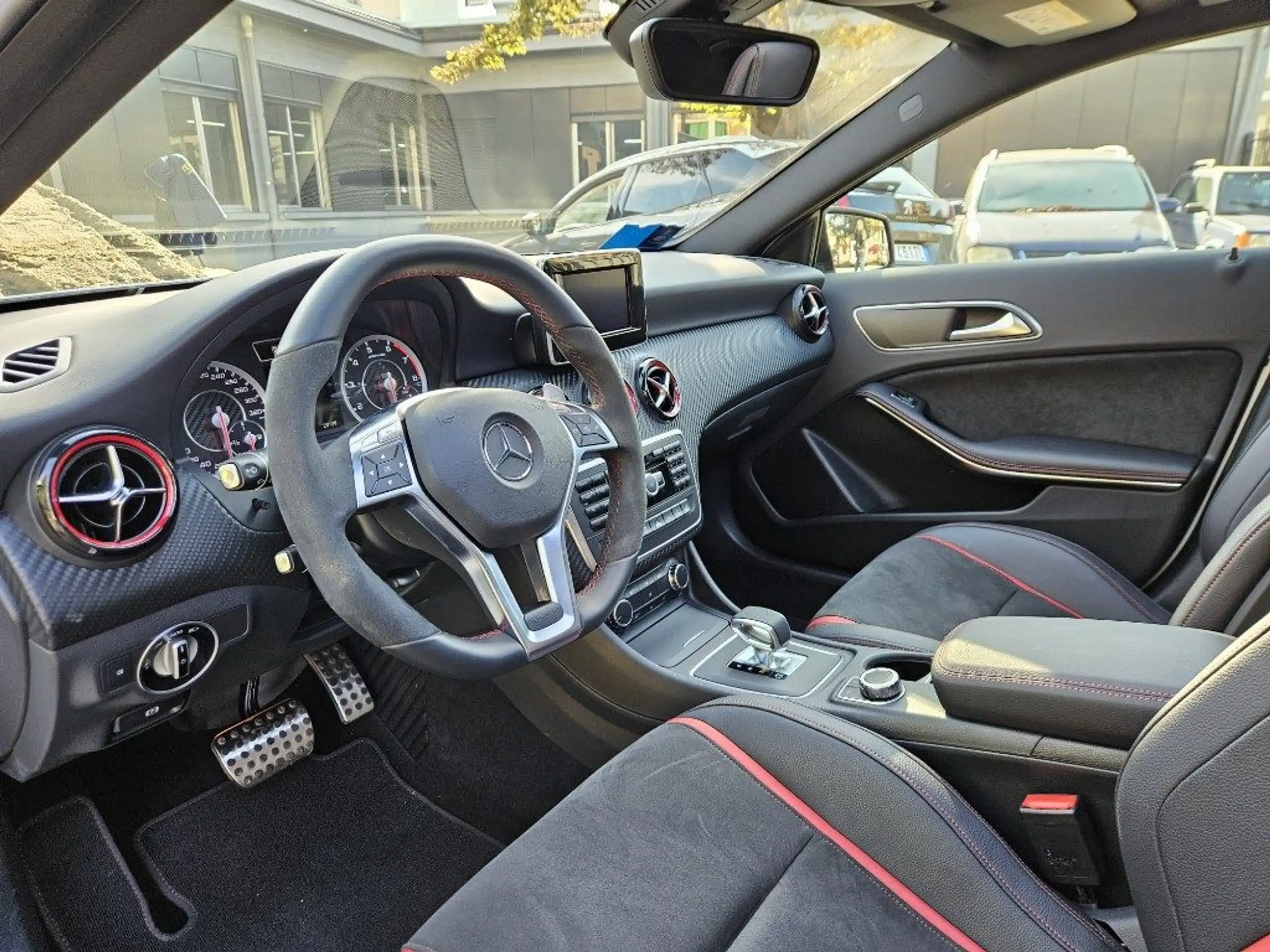 Mercedes-Benz - A 45 AMG