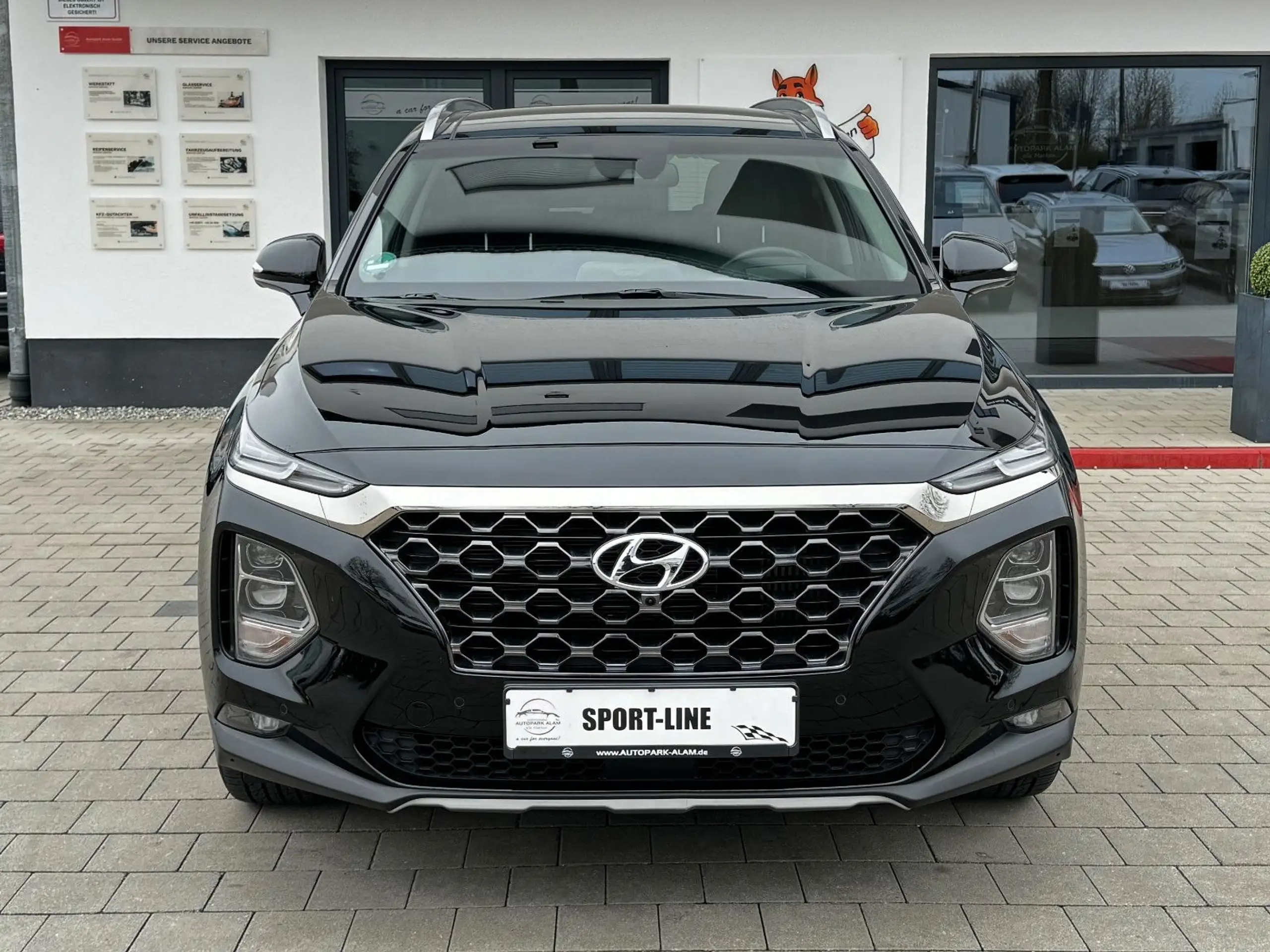 Hyundai - SANTA FE