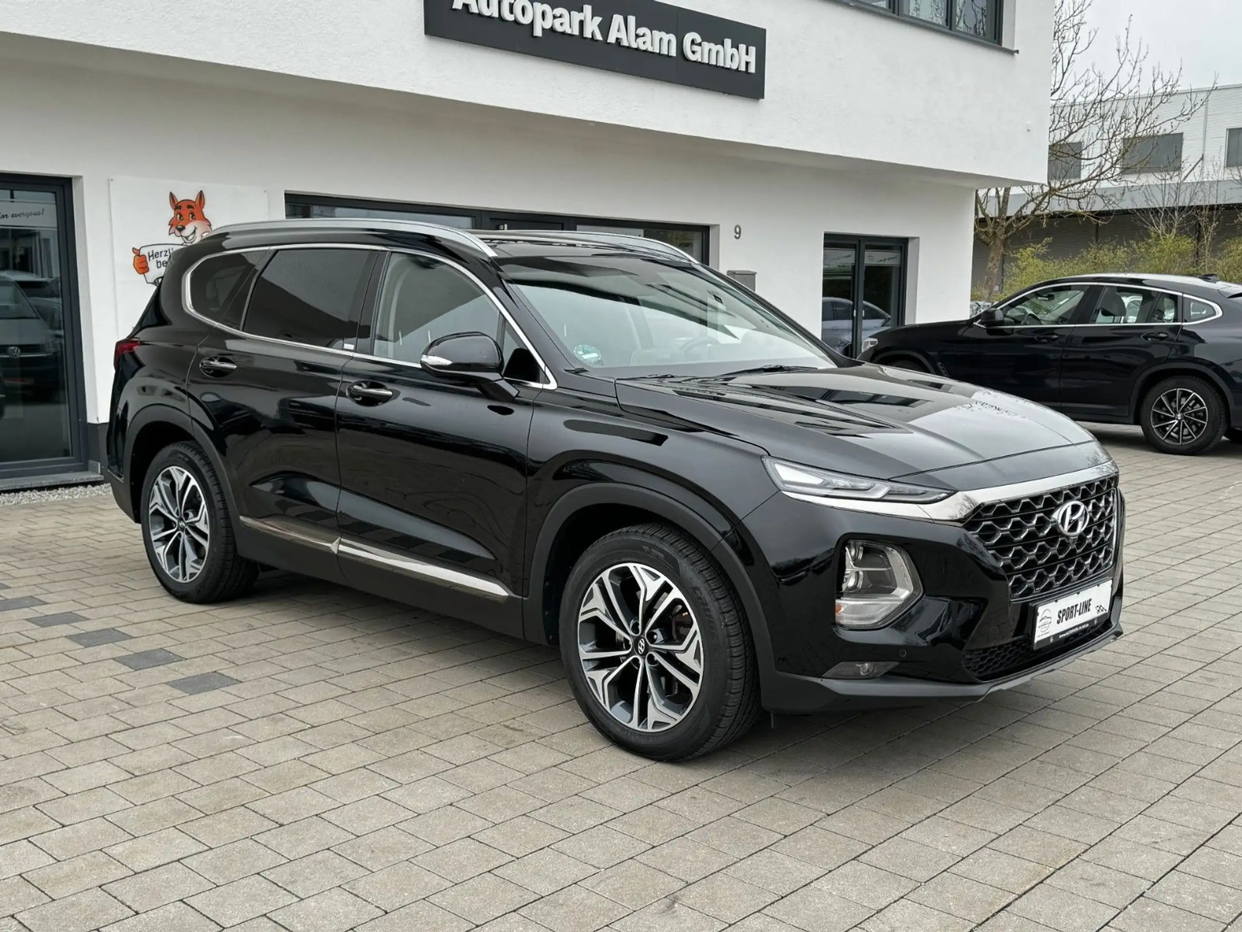 Hyundai - SANTA FE