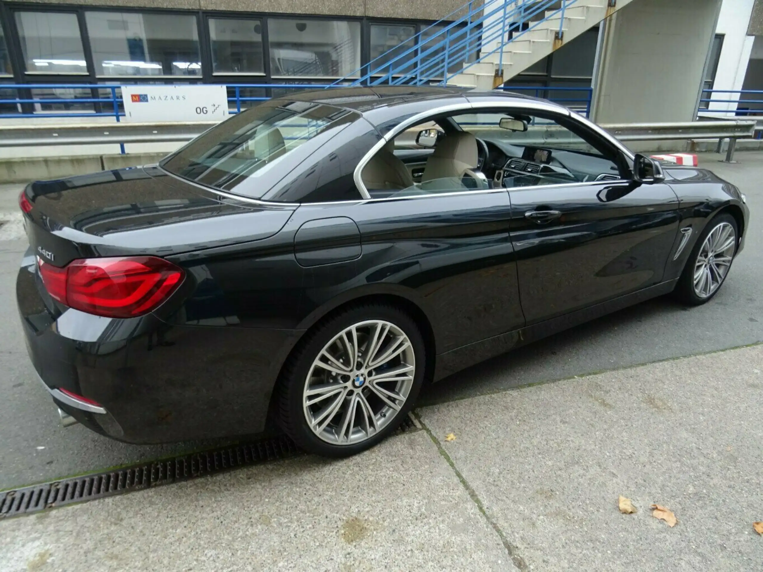 BMW - 440