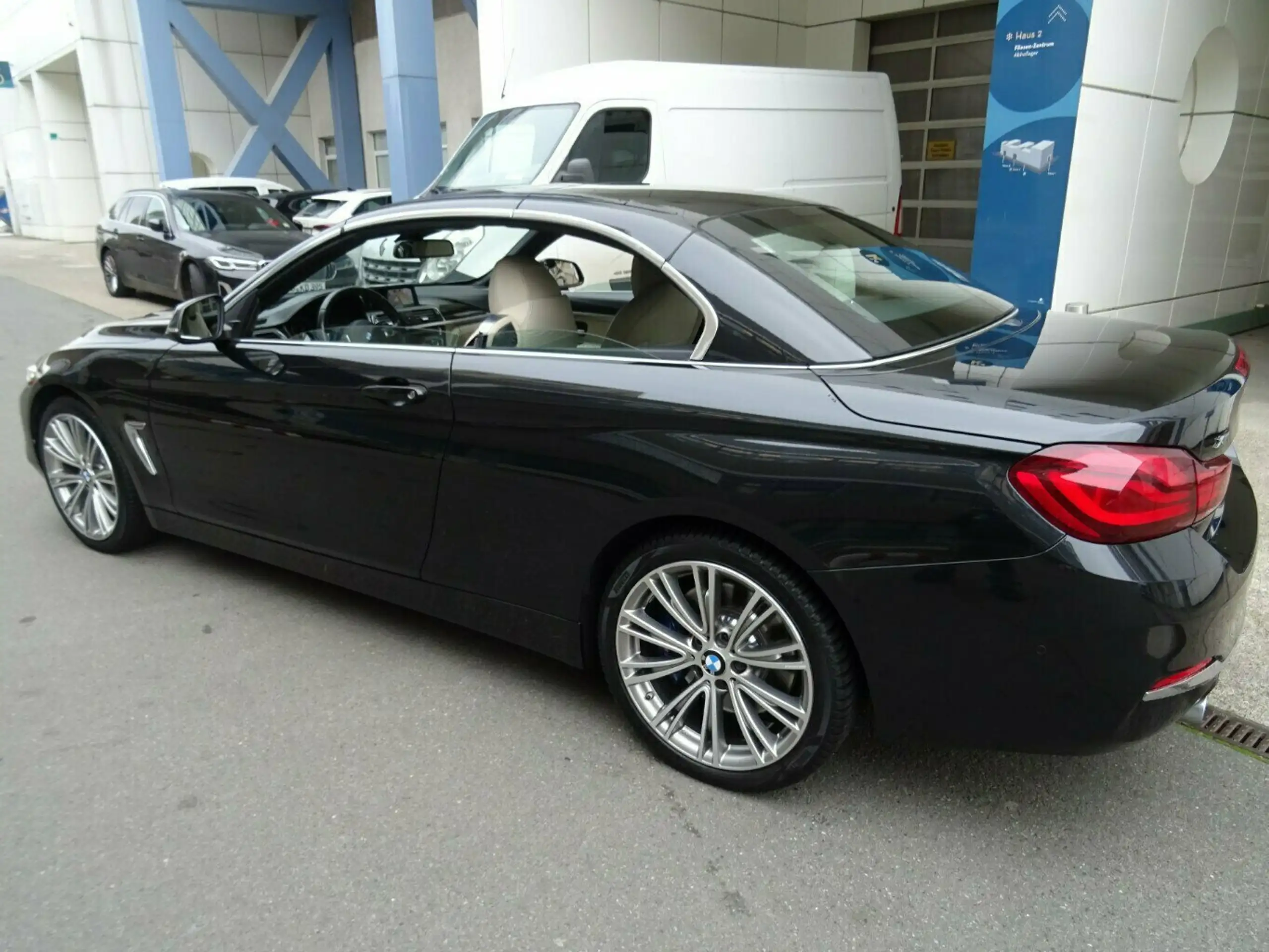 BMW - 440