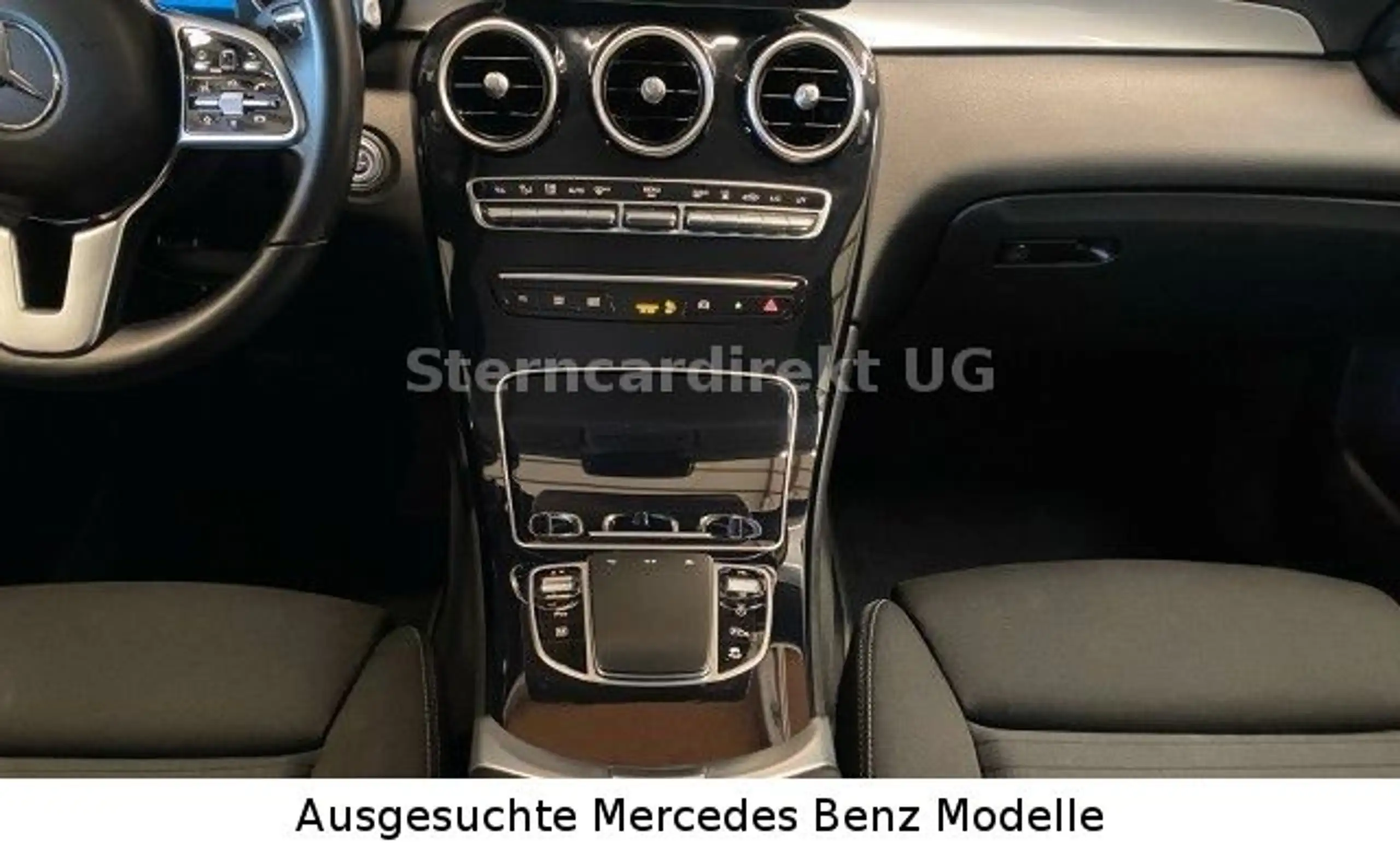 Mercedes-Benz - GLC 300