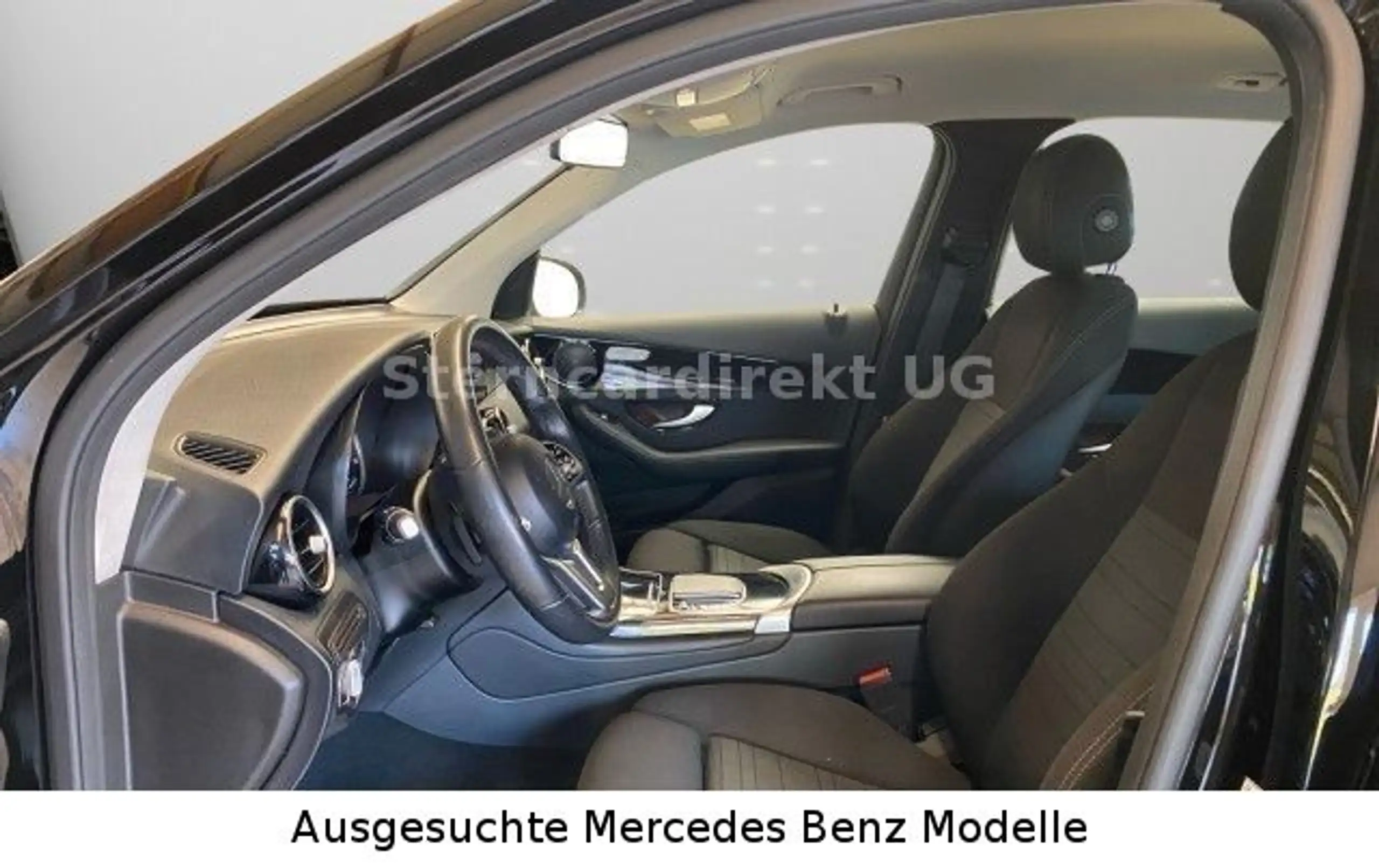 Mercedes-Benz - GLC 300