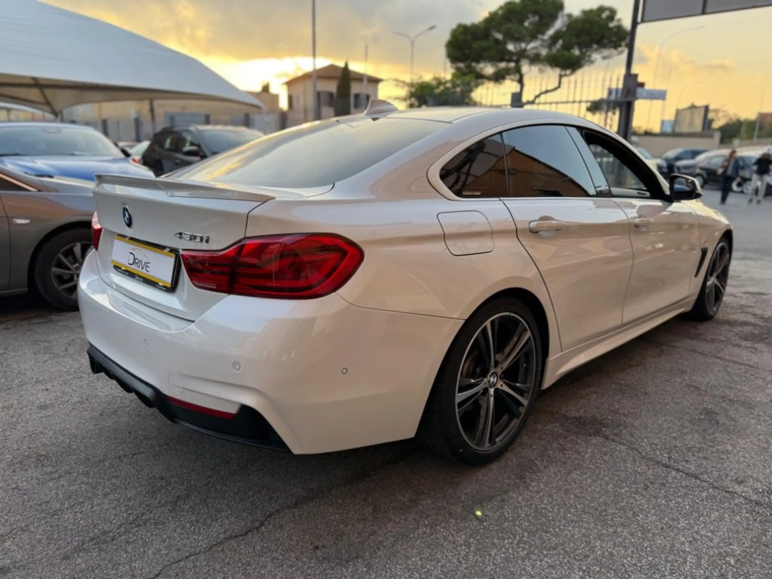 BMW - 430