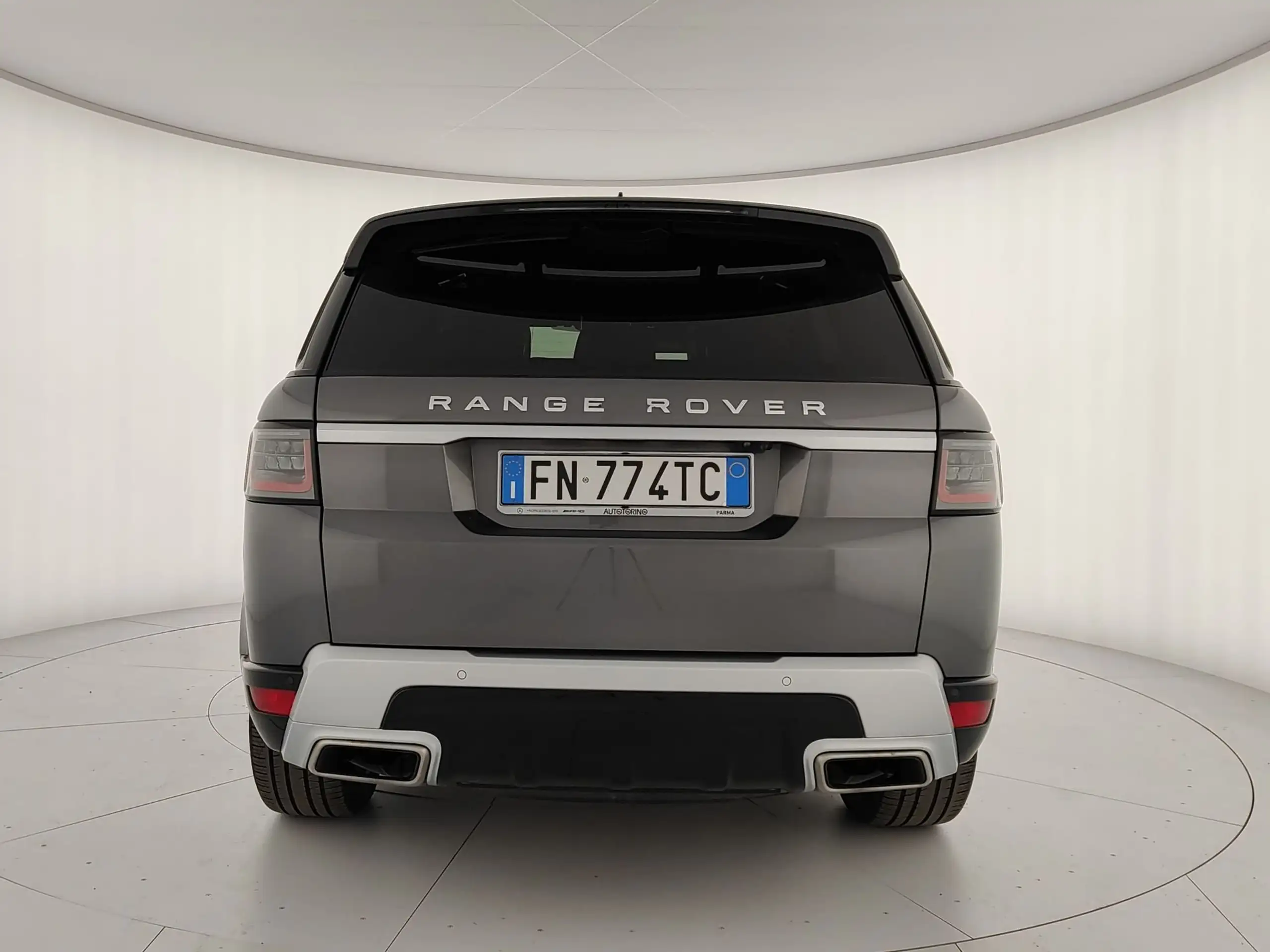 Land Rover - Range Rover Sport