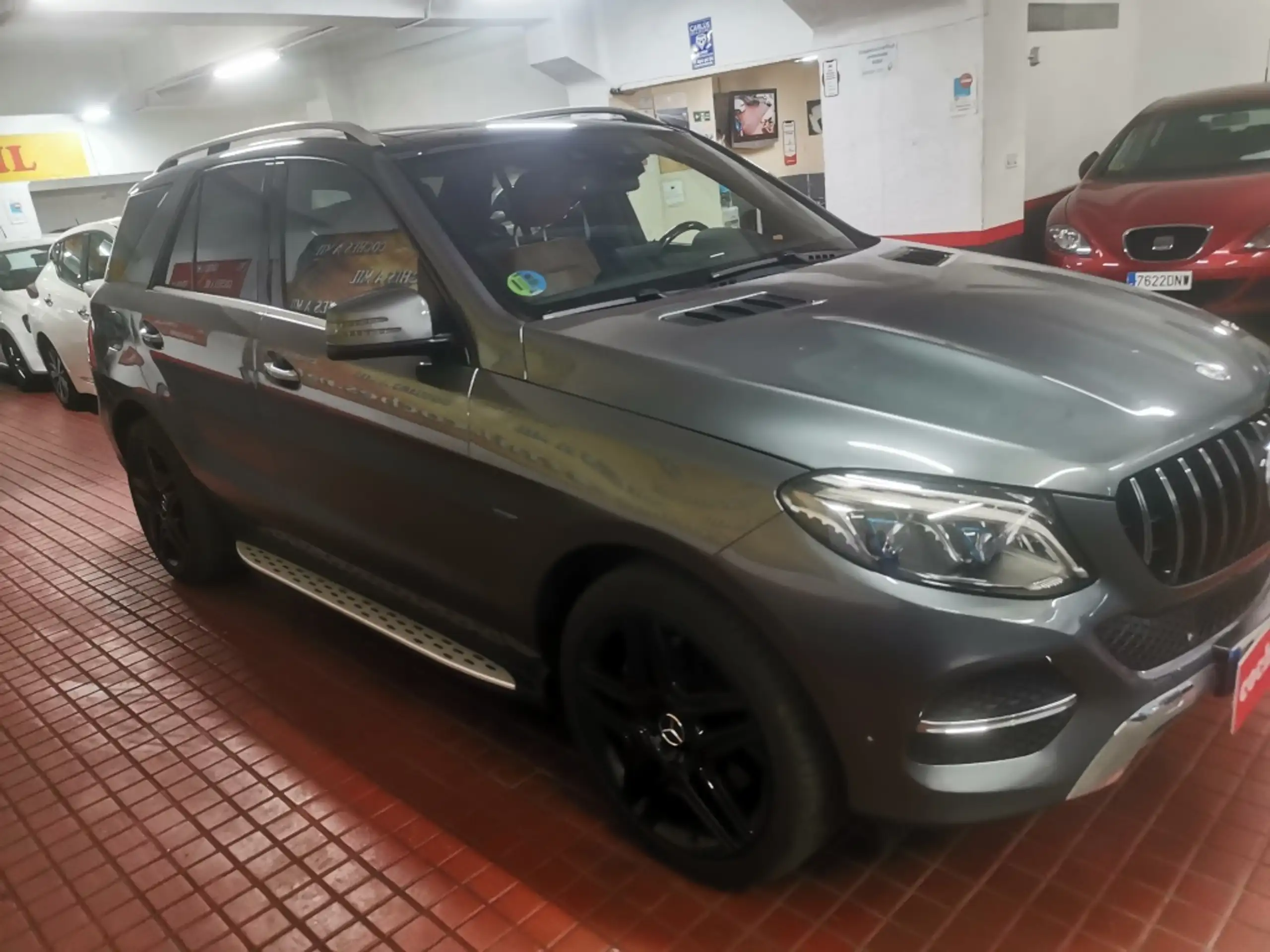 Mercedes-Benz - GLE 500