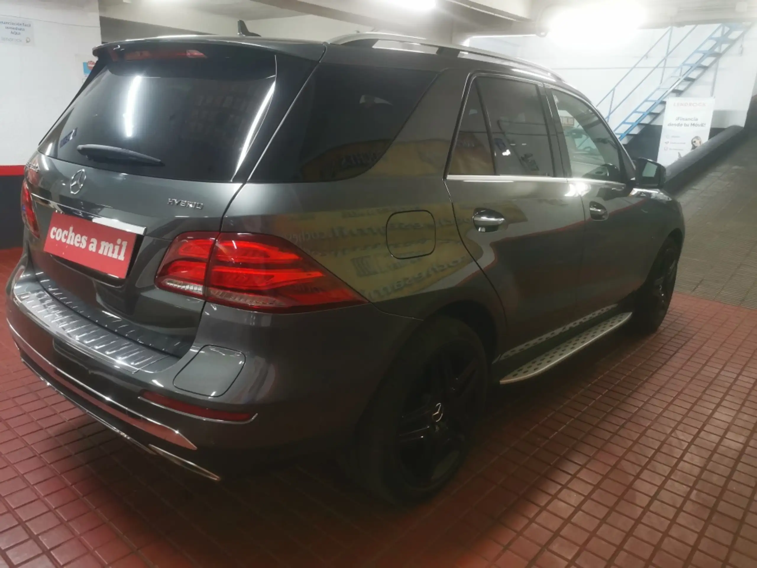 Mercedes-Benz - GLE 500