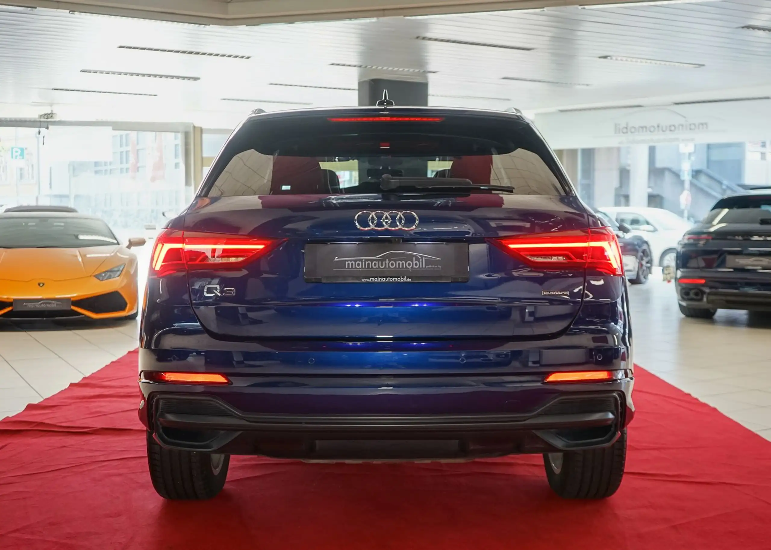 Audi - Q3